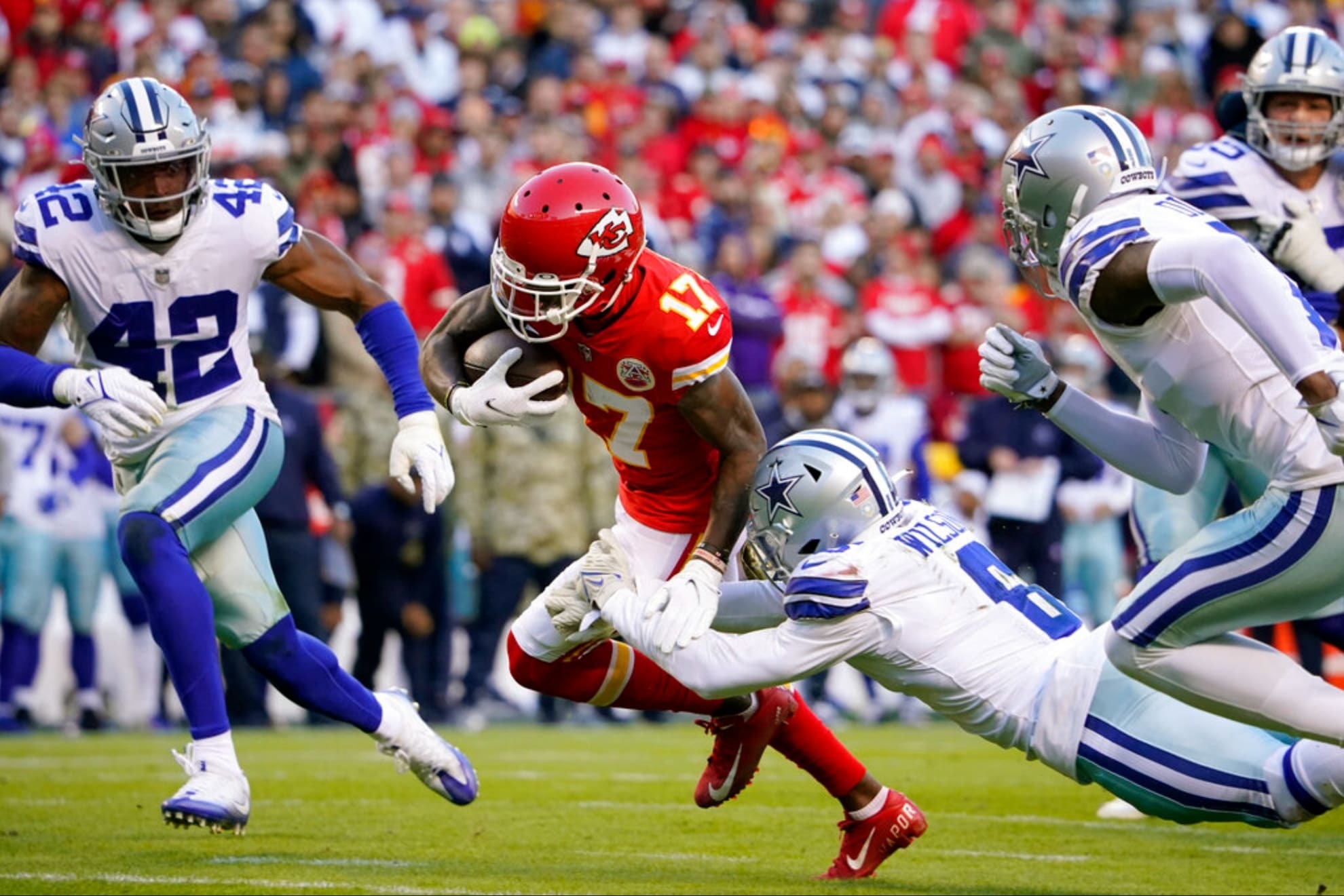 The Cowboys will host Chiefs on Thanksgiving thursday.