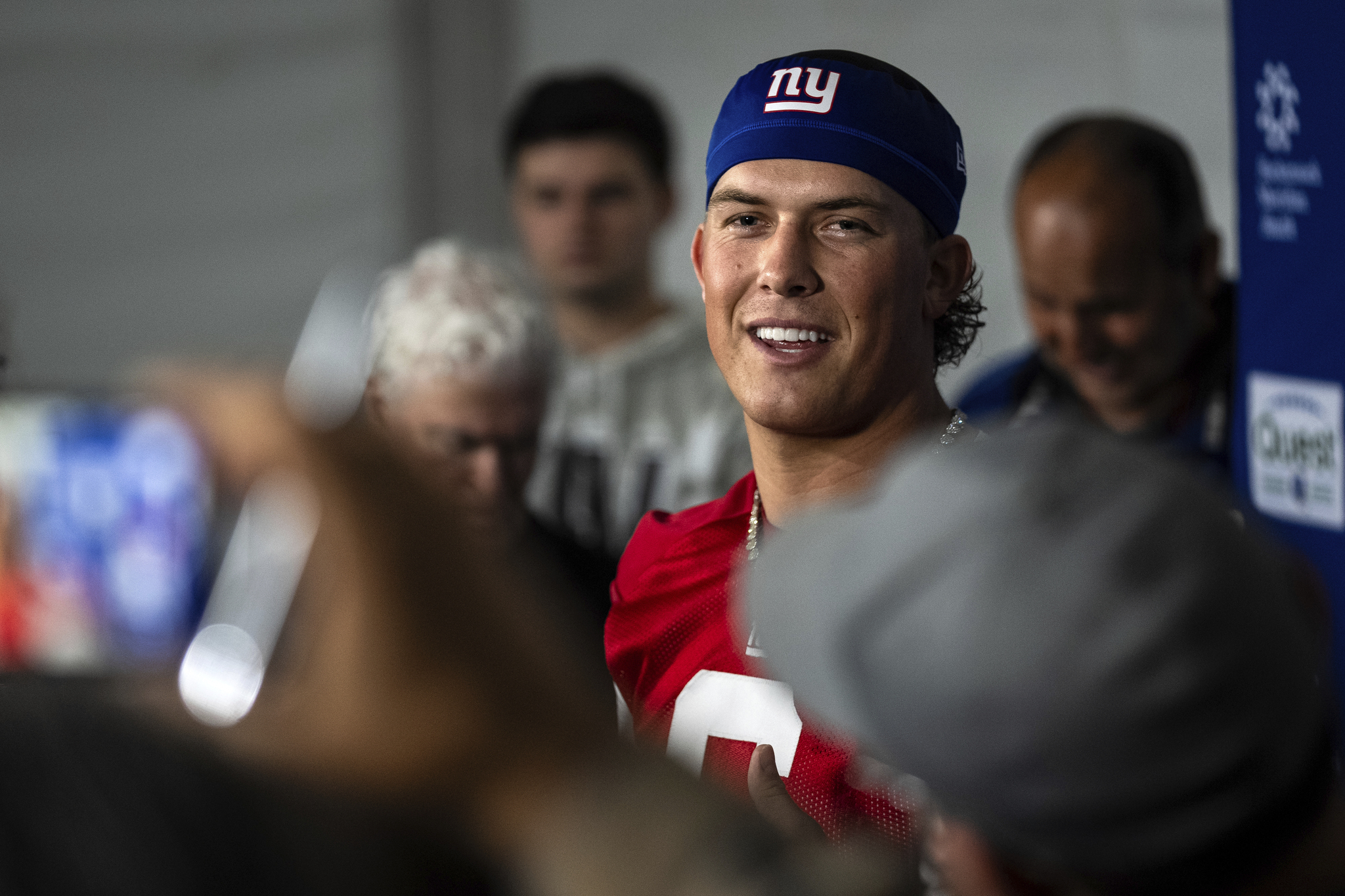 Darts selection at No. 25 stunned analysts who overlooked his NCAA dominance: 28 wins (Ole Miss record), 12,115 total yards, and 15 games with 300+ passing yards. With Russell Wilsons decline and Jameis Winstons volatility, the Giants QB future hinges on Darts elite processing speed and blitz-defying precision