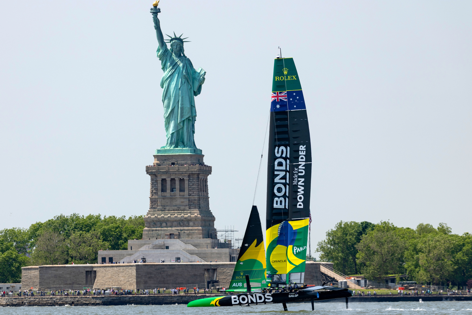 Hugh Jackman and Ryan Reynolds Take the Helm as Co-Owners of the Bonds Flying Roos, Australias SailGP Team