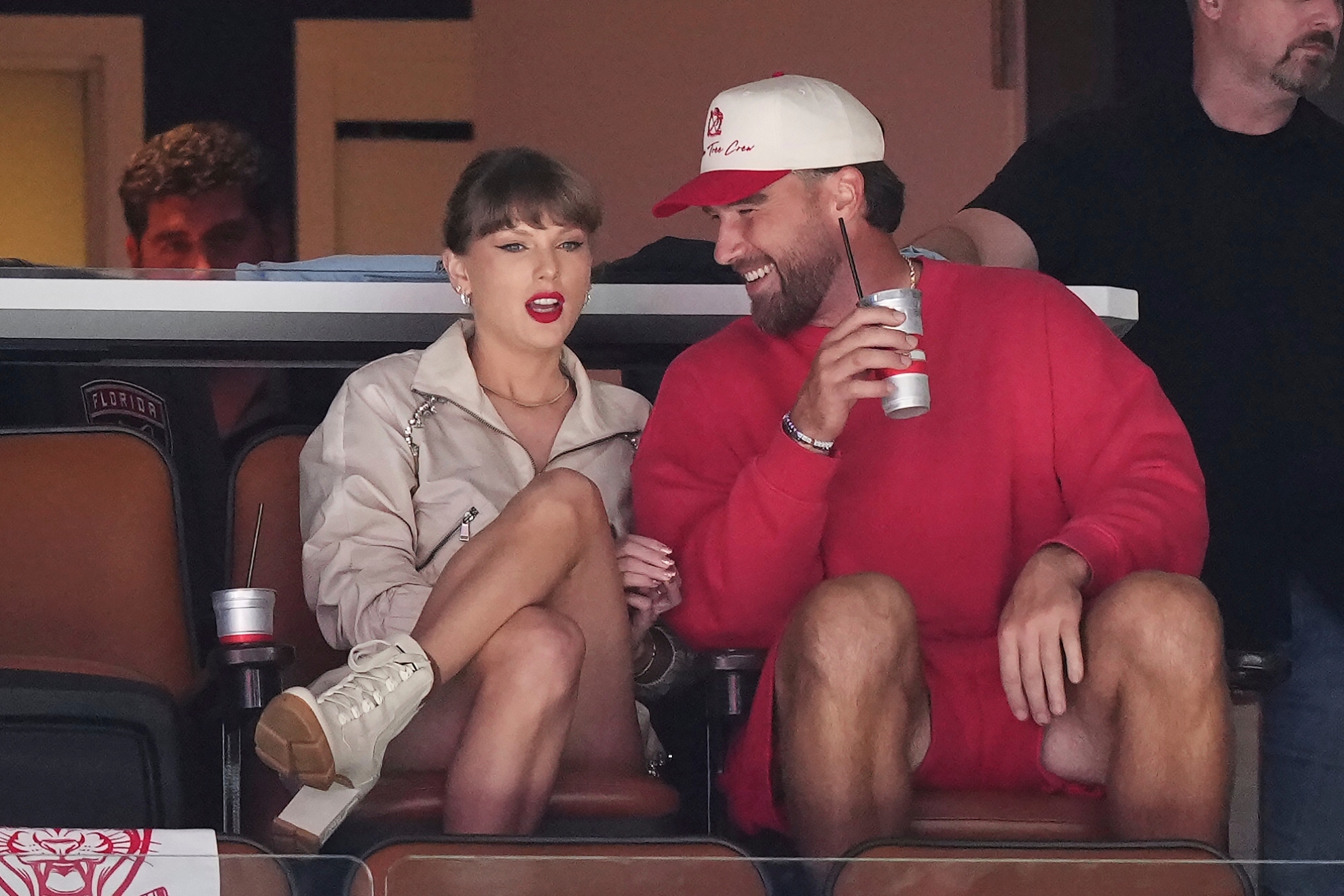 Fans Freak After Lip Reader Reveals What Taylor Swift Told Kelce at Stanley Cup Final