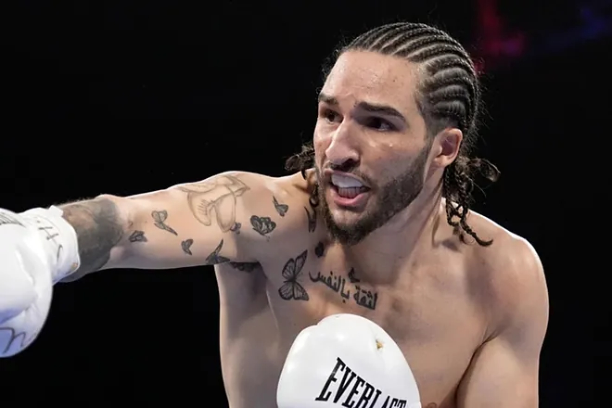 Muhammad Alis grandson Nico Ali Walsh defends his grandfather when he is called a boring boxer