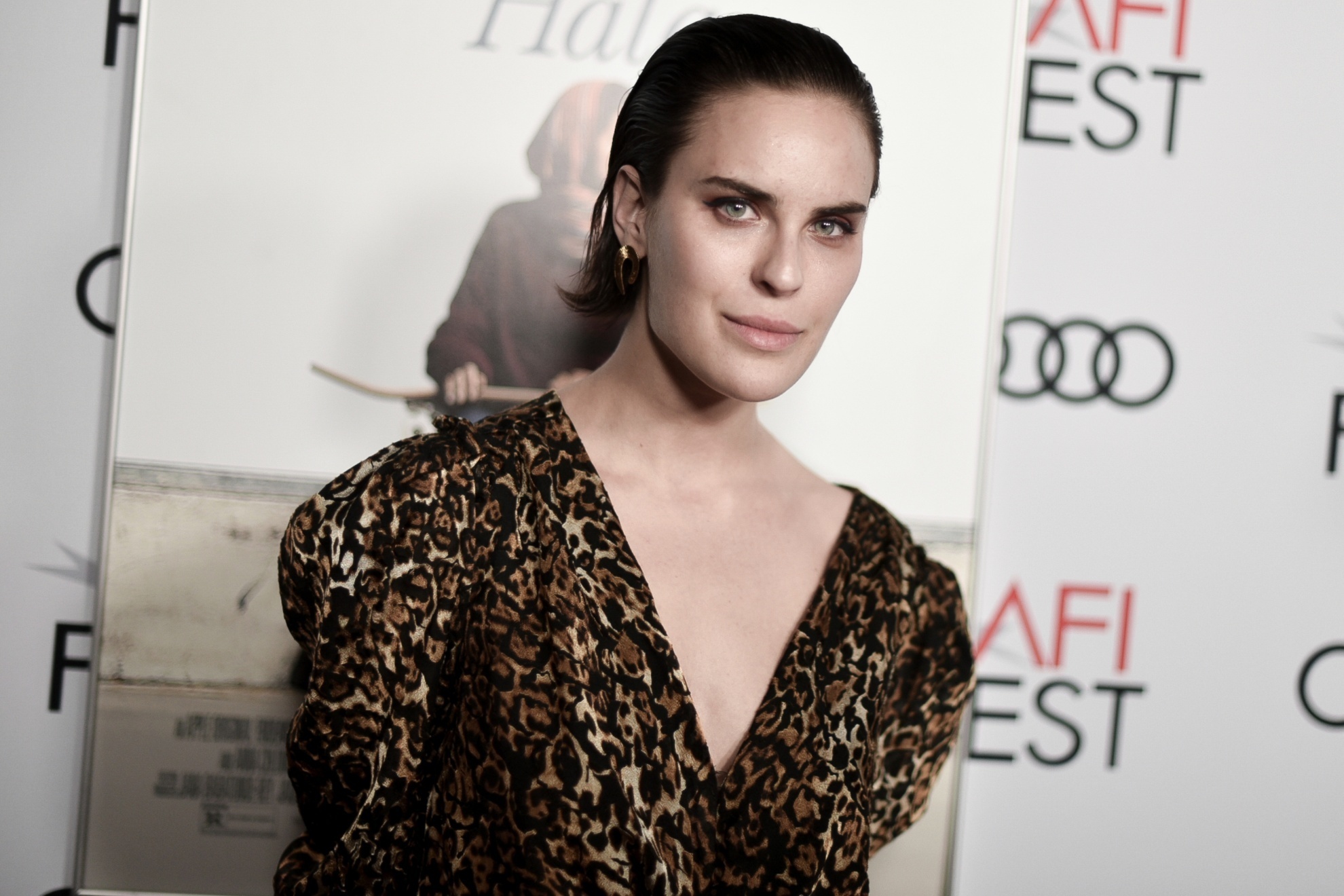 Tallulah Willis faces backlash over Bruce Willis photos but reveals touching reason for sharing