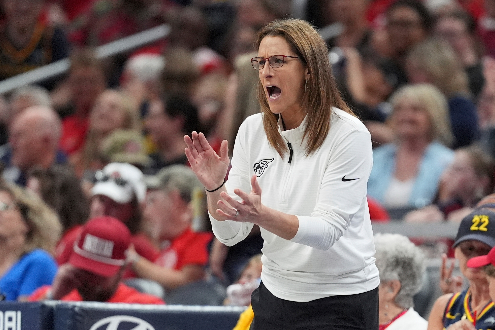 Stephanie White sends a strong message to the Fevers future opponents in WNBA Playoffs