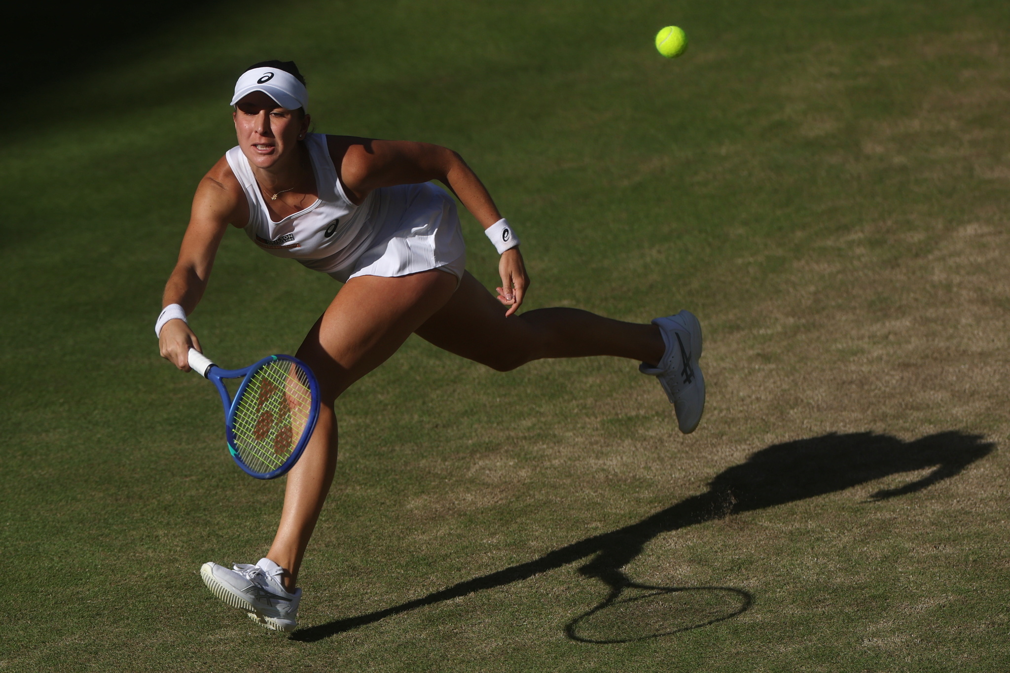 What time is Amanda Anisimova vs Iga Swiatek and how to watch the Wimbledon Womens Final?