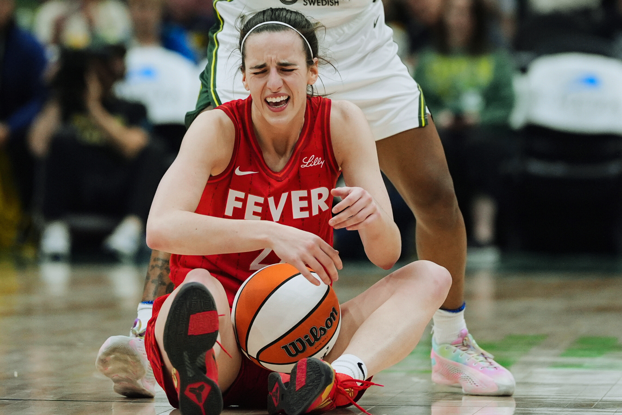 Caitlin Clark urges Indiana Fever to step up after another disappointing loss