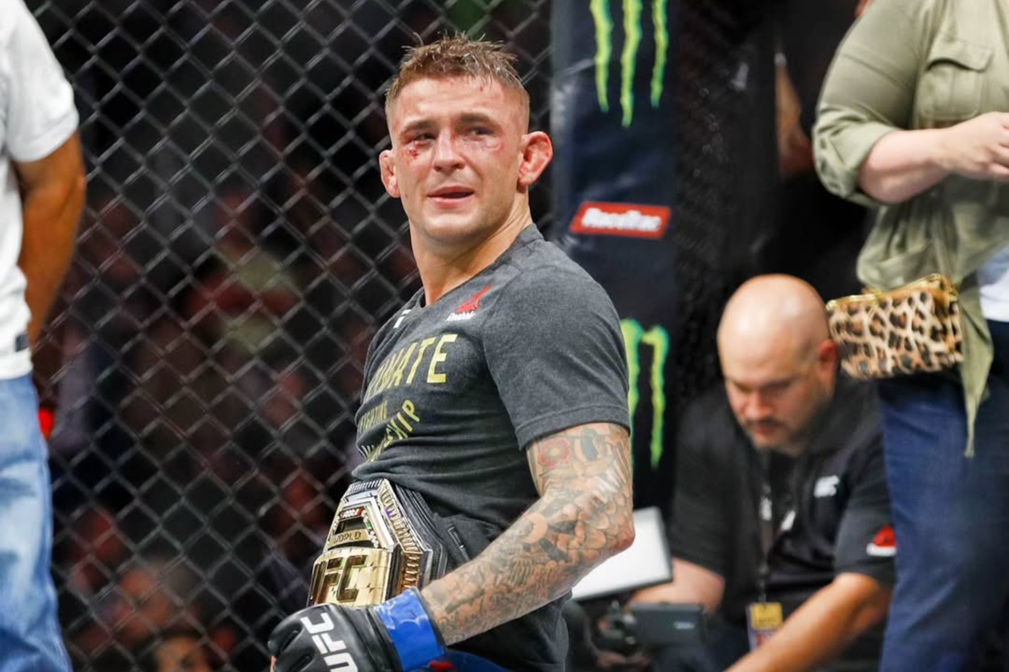 Dustin Poirier, tras ganar el cintur�n interino ante Holloway.
