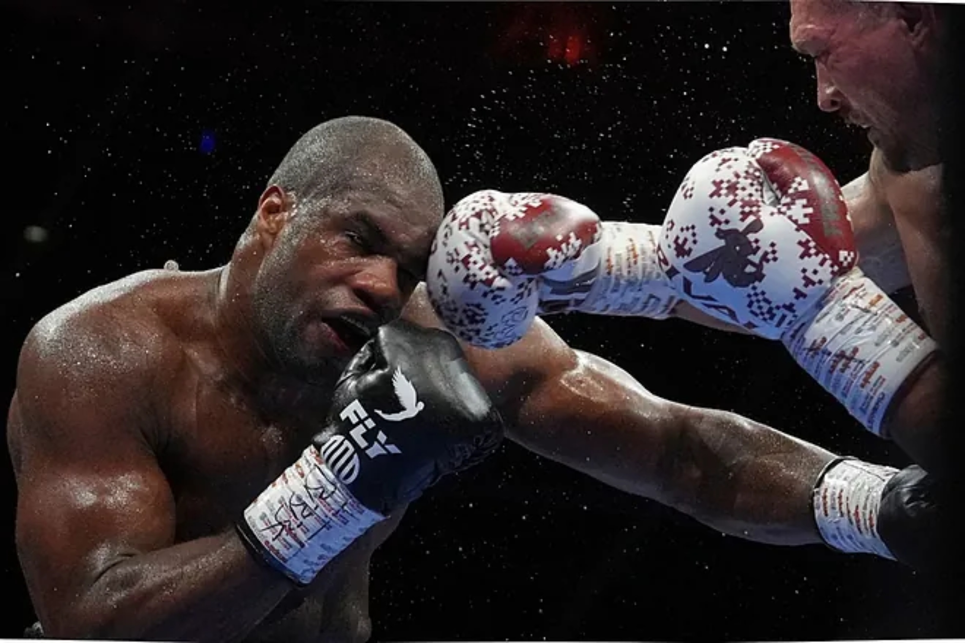 Daniel Dubois trainer defends partying hours before facing Oleksandr Usyk with strange excuse