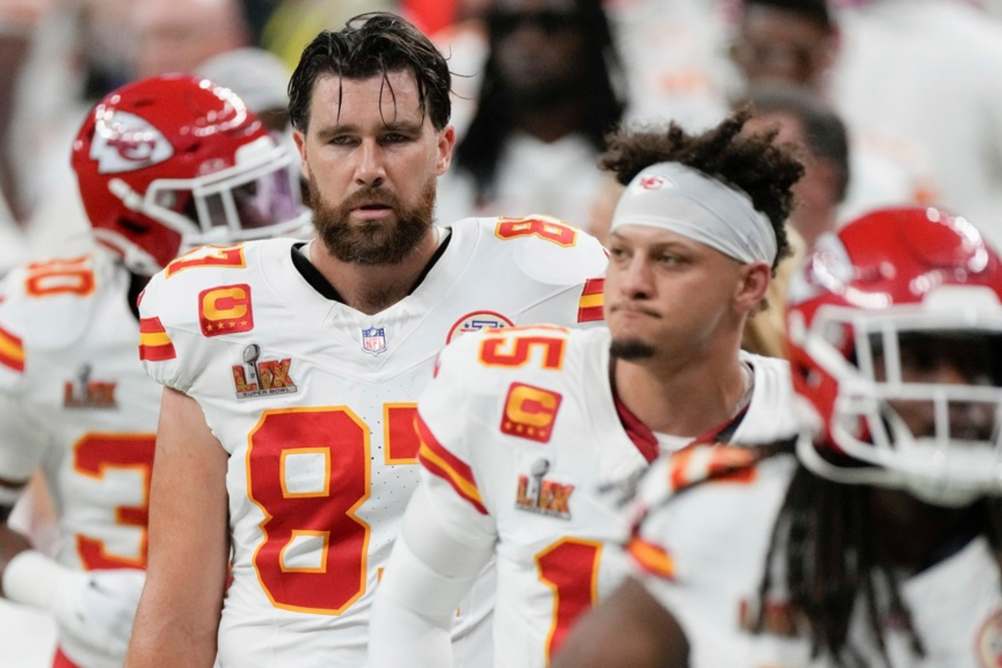 Kansas City Chiefs tight end Travis Kelce (87) quarterback Patrick Mahomes