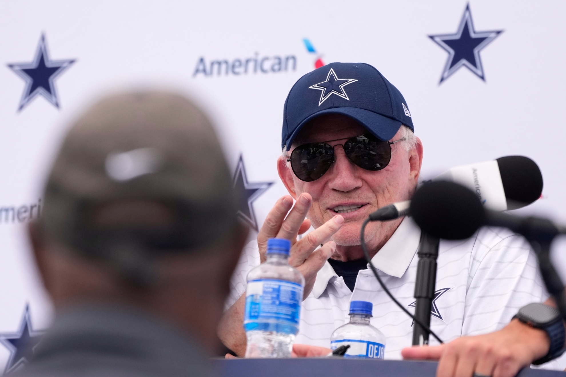 Micah Parsons Watching, Not Practicing - And Jerry Jones Is Fine With It