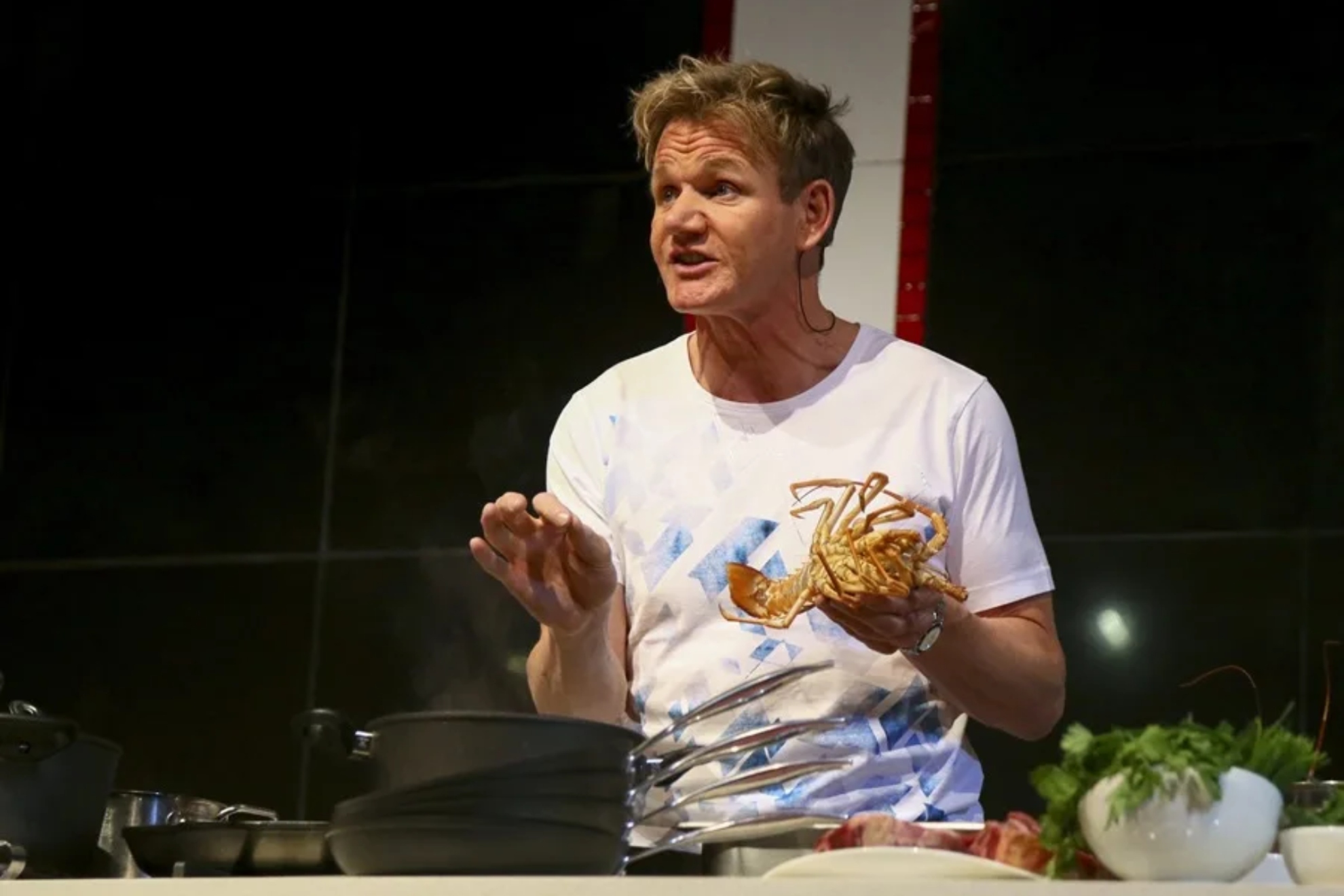 Gordon Ramsay eleva hasta el 20% el recargo por servicio en menús especiales y Reino Unido avanza hacia la cultura de propinas de Estados Unidos