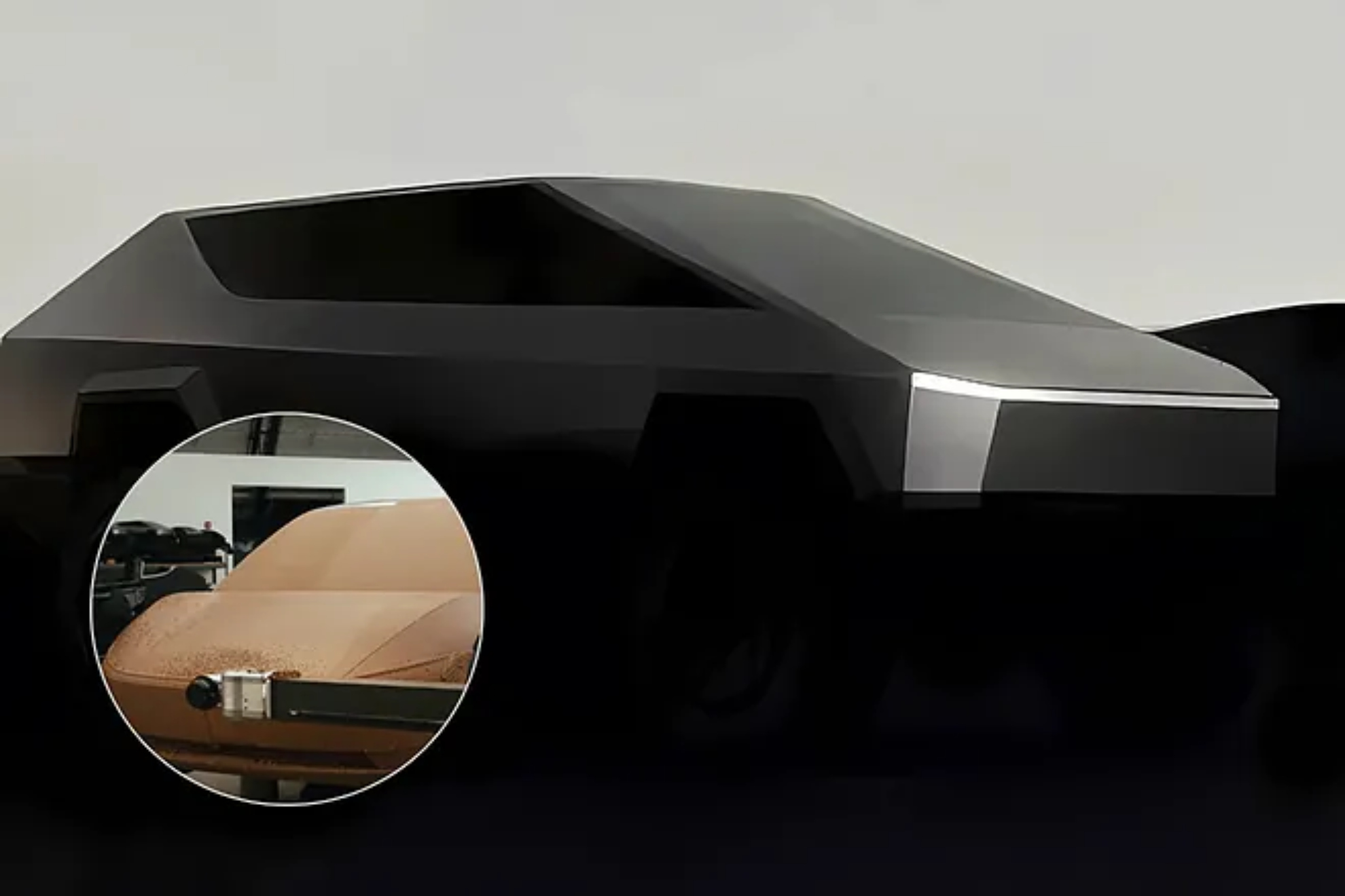 Leaked video of a possible new Cybertruck model