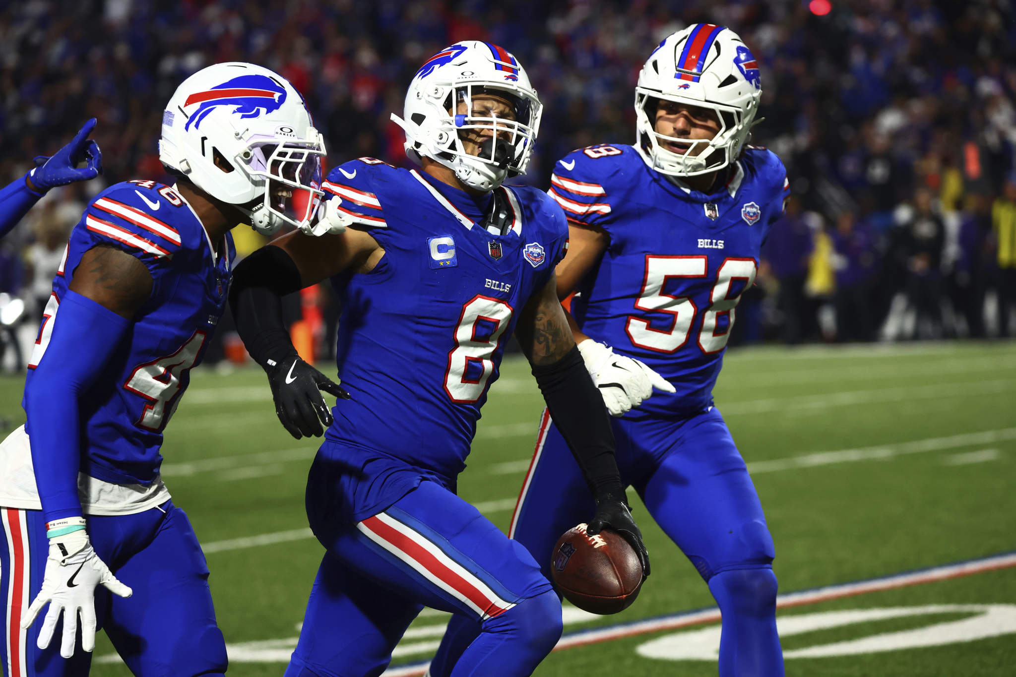 Carrie Underwood and the incredible amount of money she earns for the Sunday Night Football theme song