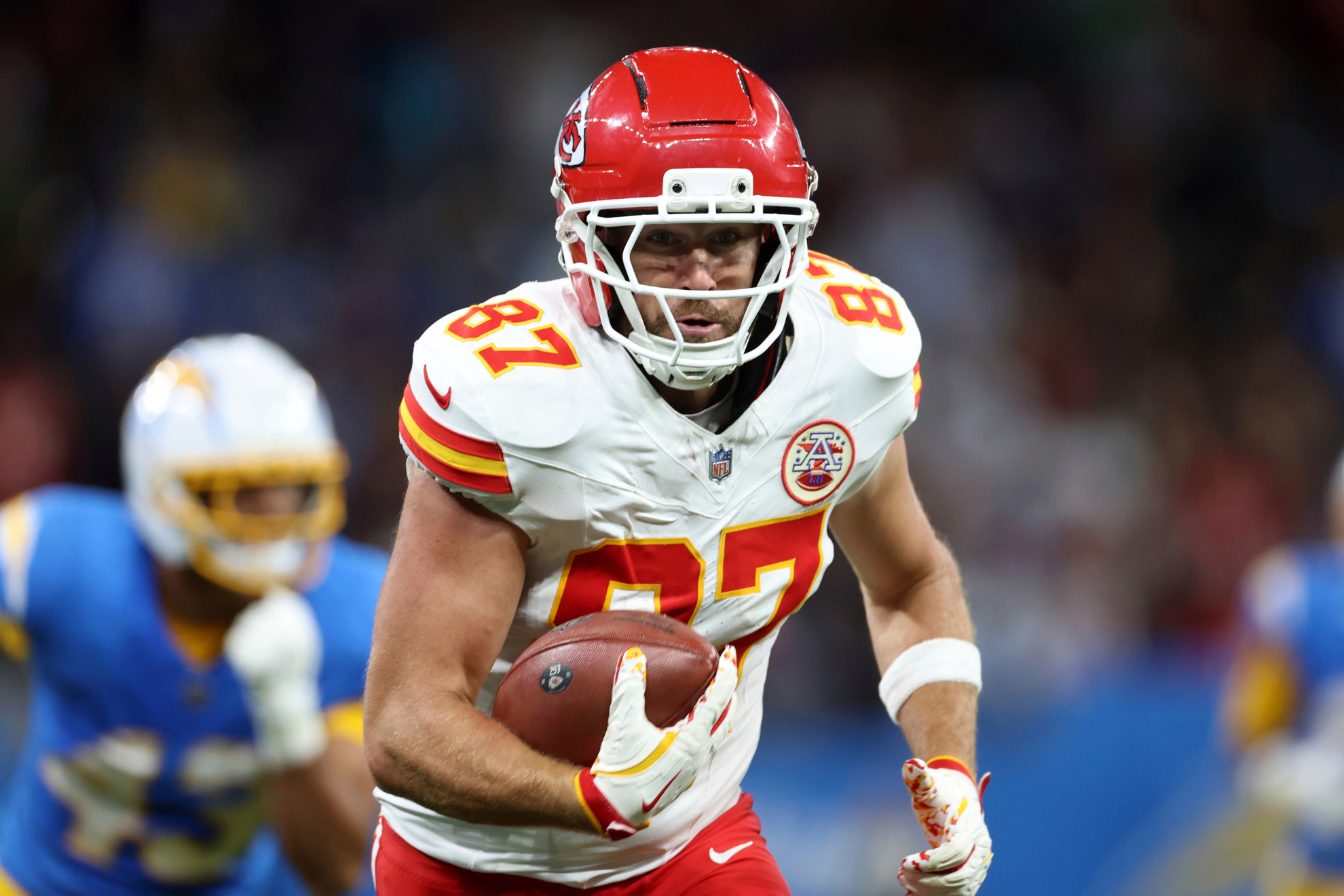 Antonio Brown fires social media shot at Travis Kelce following Chiefs defeat