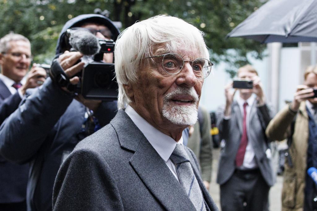 Ecclestone confiesa su plan secreto en los despachos: "Intenté convencer a Horner para que fuera a Ferrari"