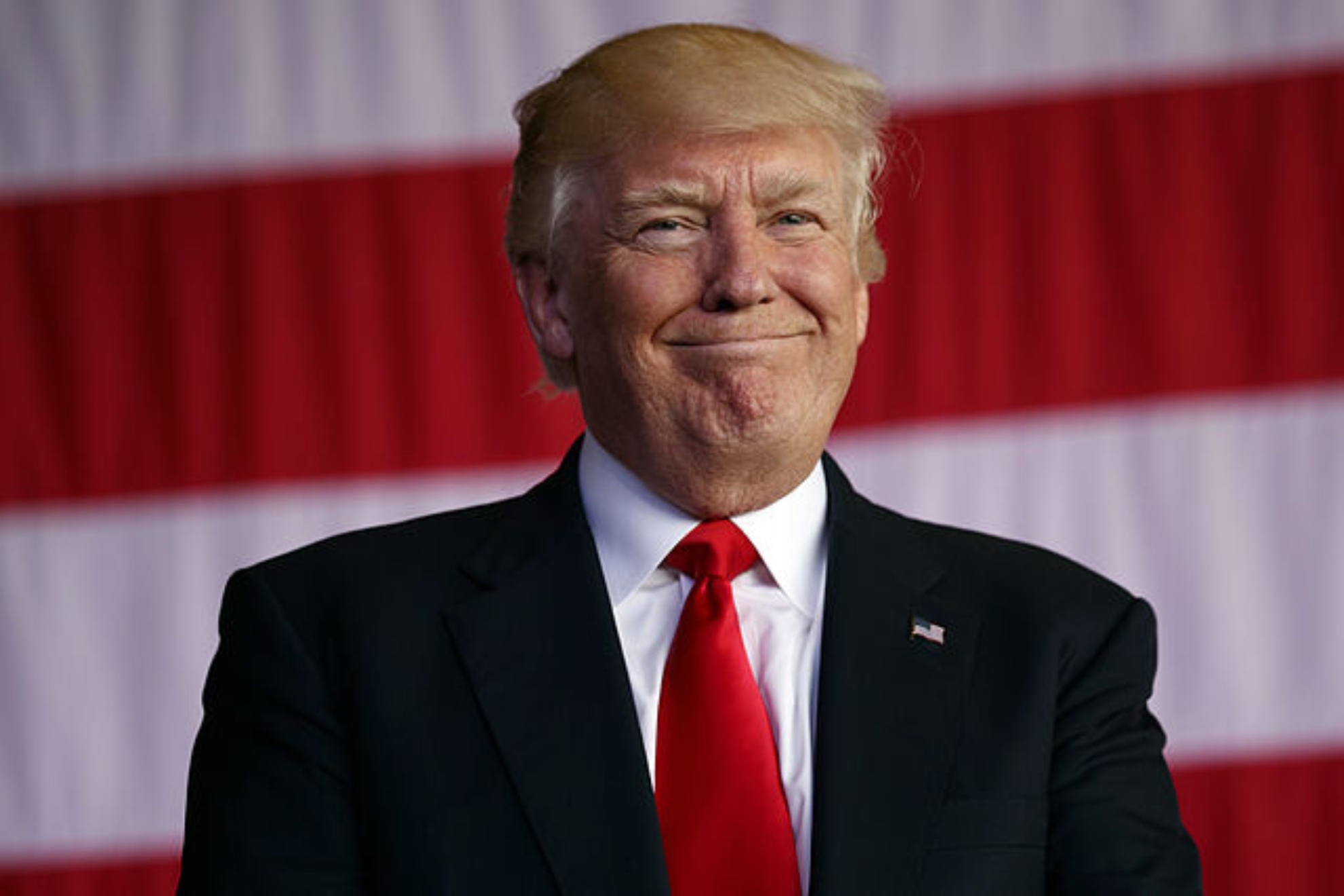 Donald Trump anuncia que impondrá aranceles a los vehículos y al acero que venga de Canadá: “¡Una de las peores naciones del mundo!”