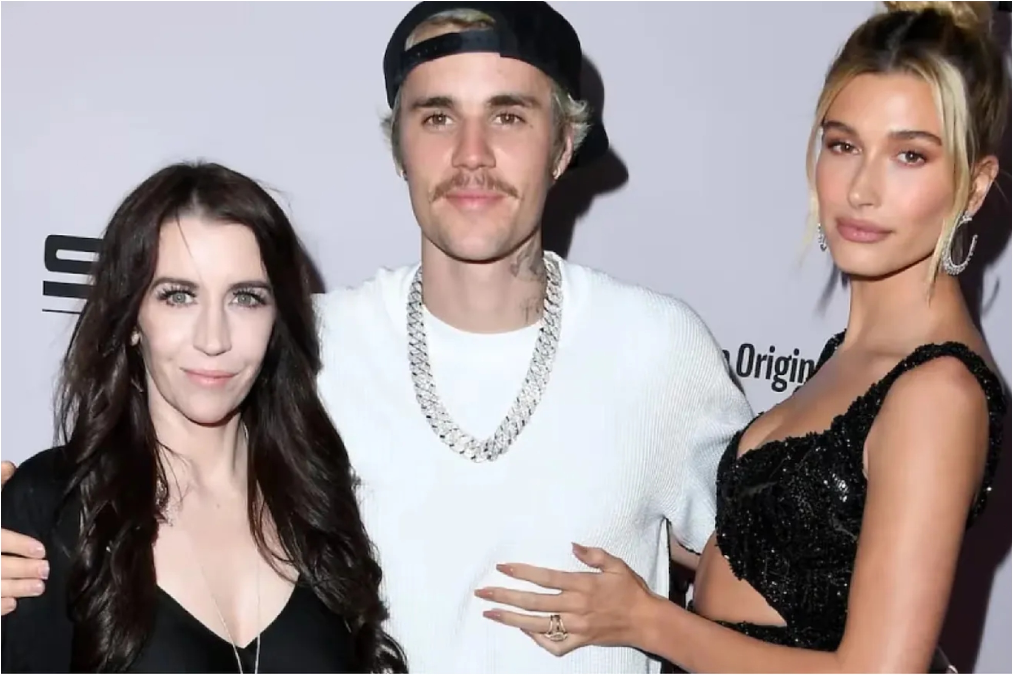 Justin Bieber, accompanied by his mother and his wife Hailey.