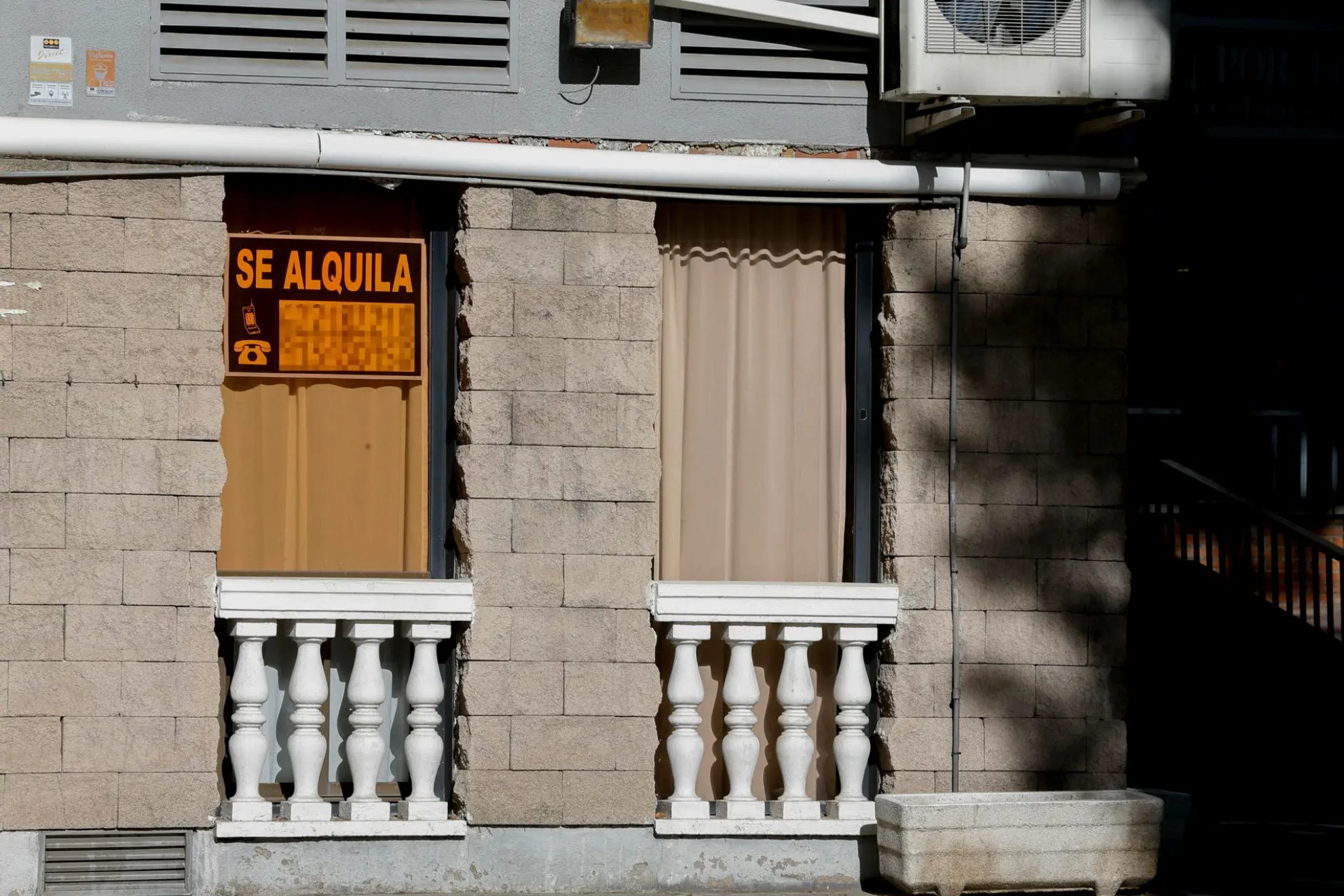 Alicia del Río, portavoz del Sindicato de Inquilinos: "La gente tiene que elegir entre poder alimentar a sus hijos o pagar el alquiler"