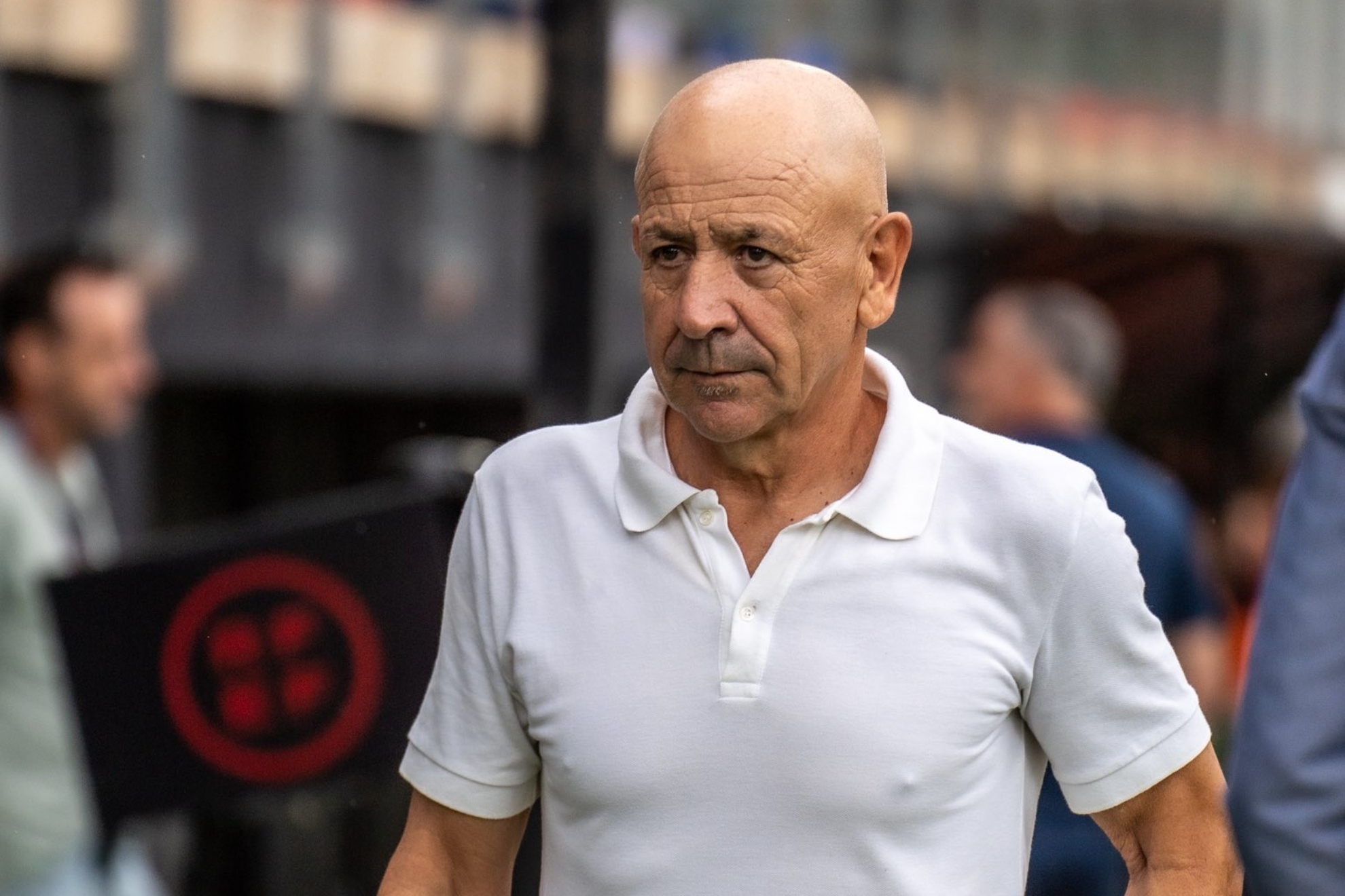 Claudio Barrag�n dirigir� al Eldense hasta junio de 2026.