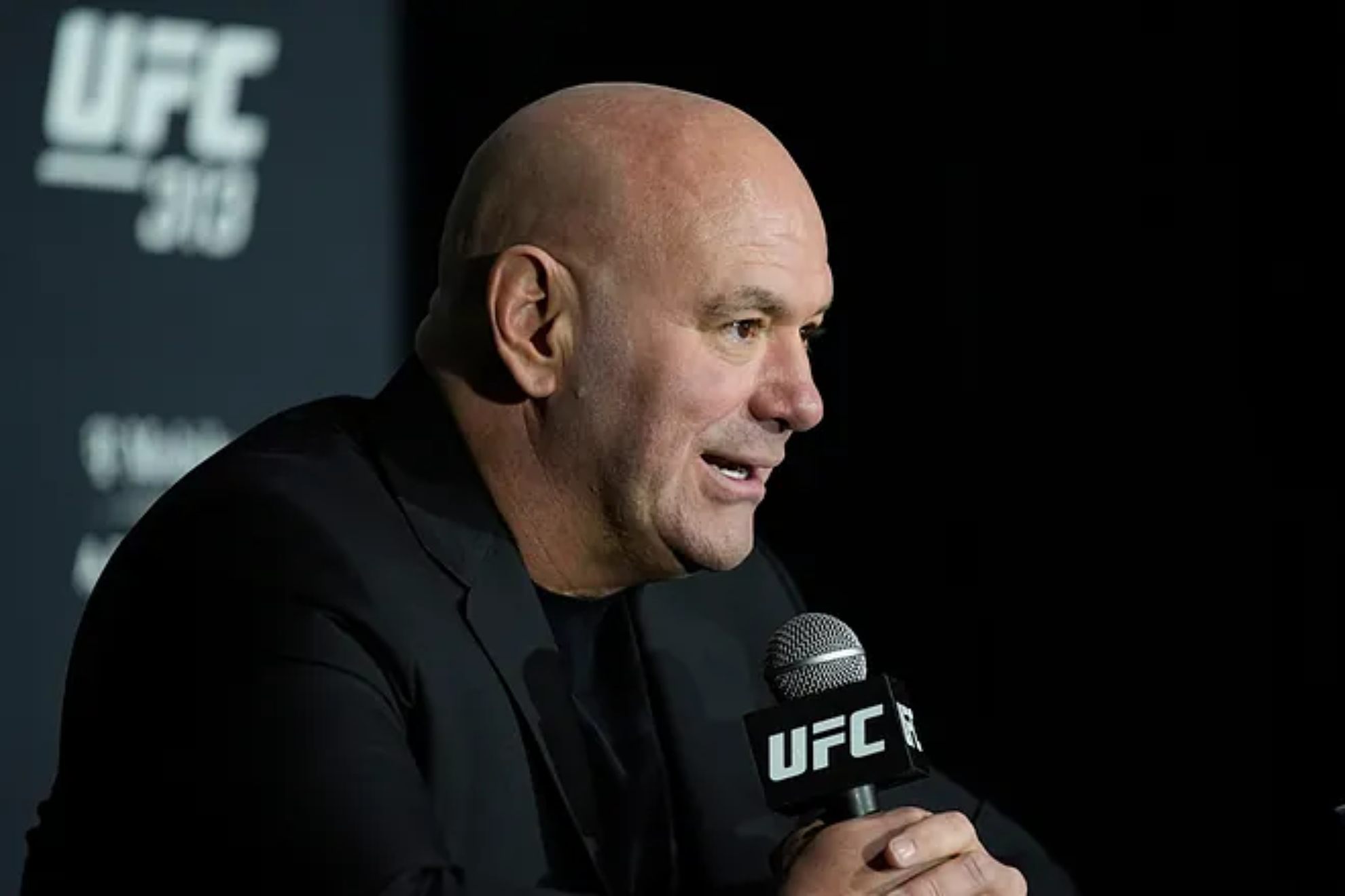 Dana White responds to Jon Jones apology./