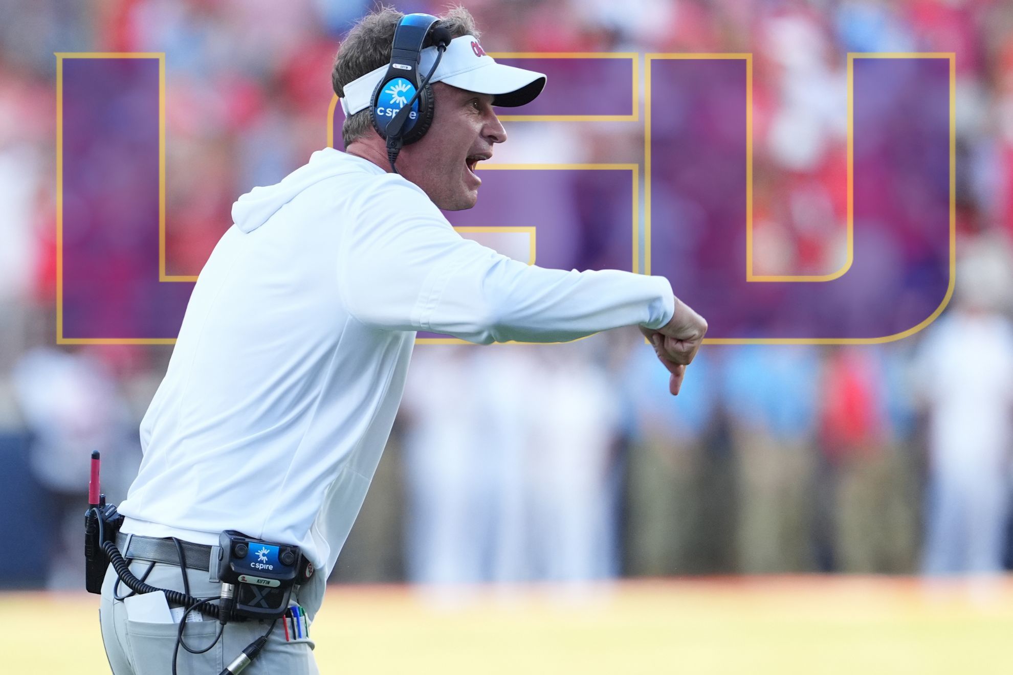 Louisiana State University is one of the leading candidates to get Kiffin.