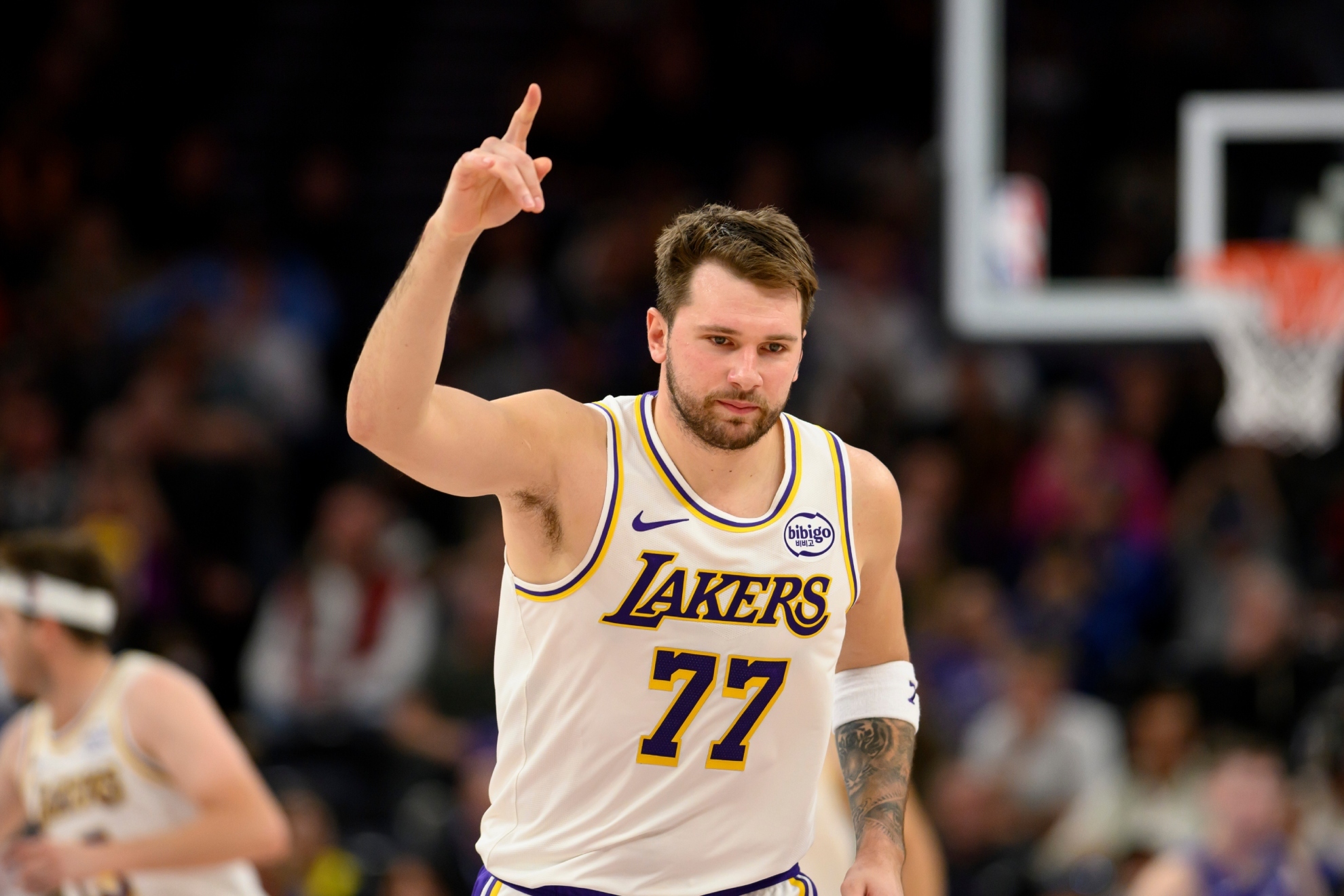 Luka Doncic scores 43 points to beat Magic Johnsons Lakers