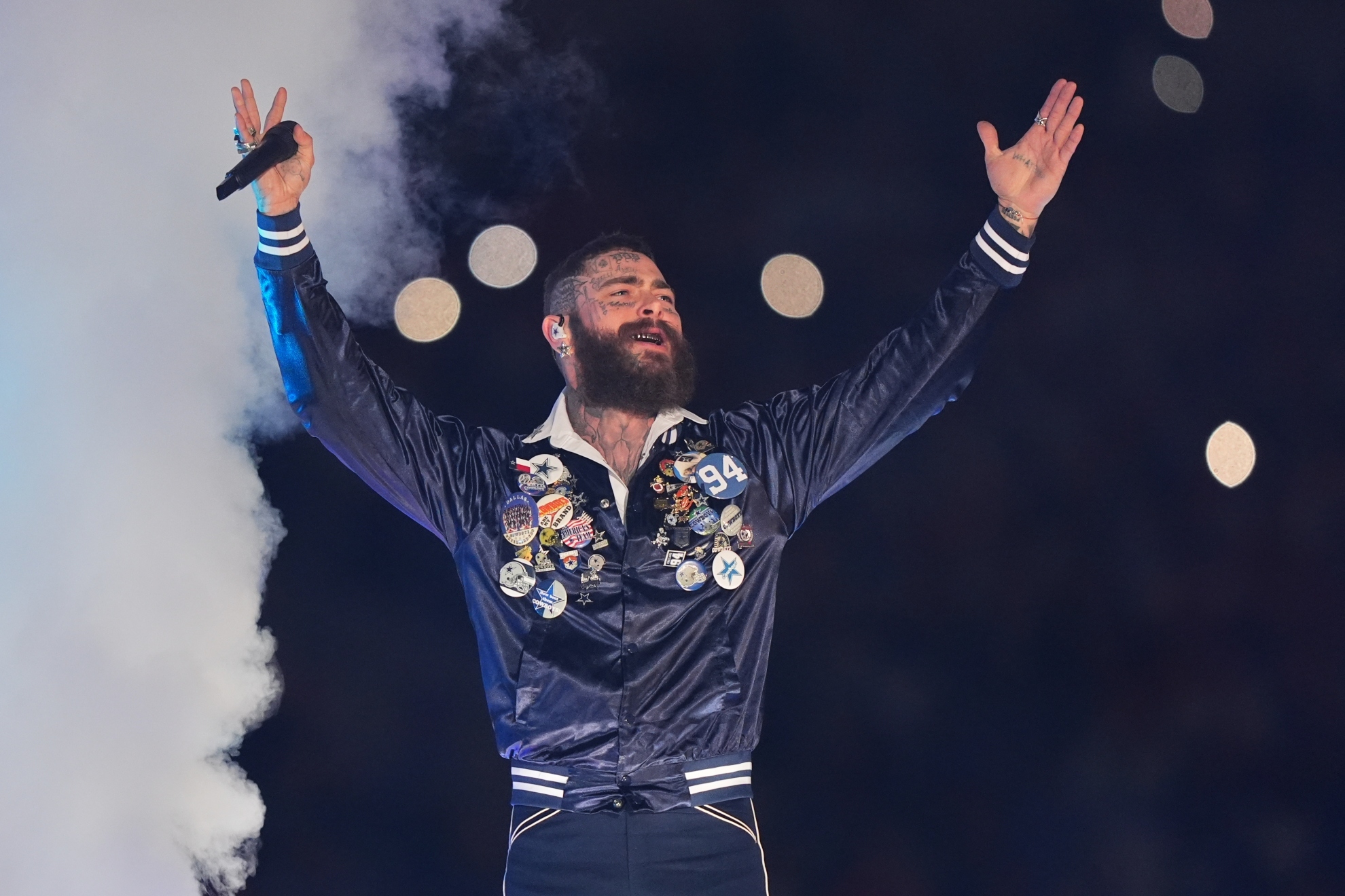 Inside Post Malones emotional performance at the Cowboys - Chiefs game