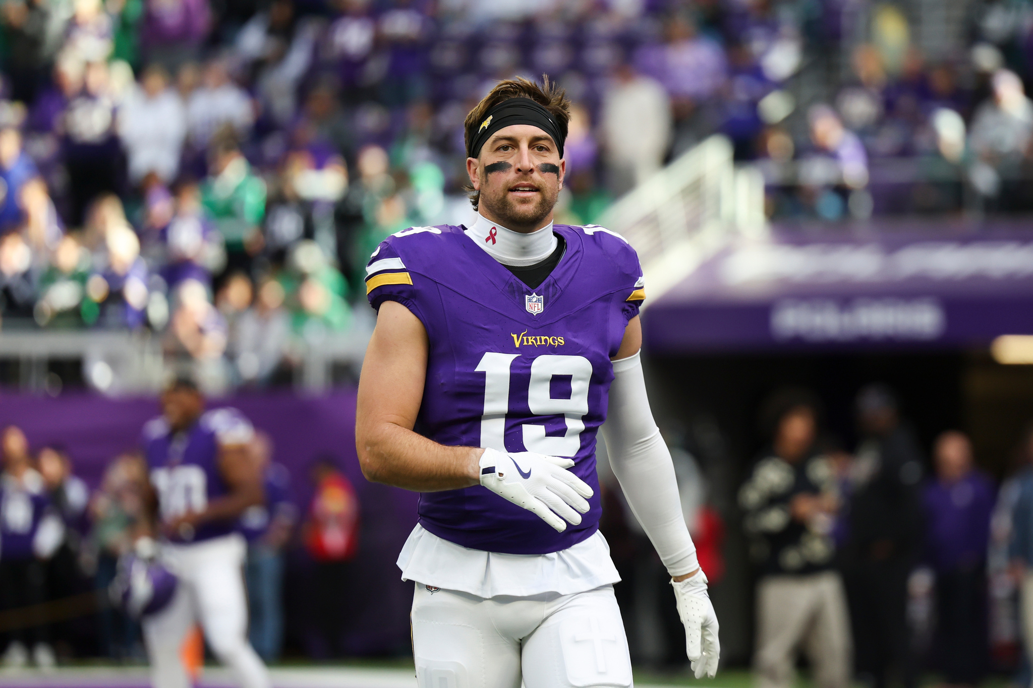 Ex-Minnesota Vikings wide receiver Adam Thielen is joining the Pittsburgh Steelers