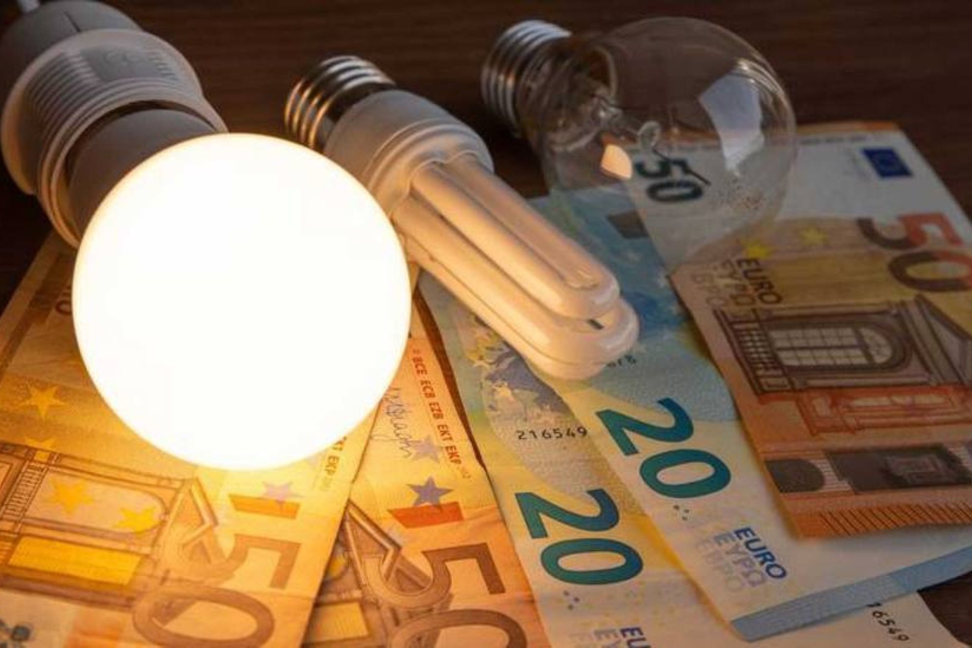 Precio de la luz por horas hoy, jueves 8 de octubre: cuándo es más barata y más cara en el día