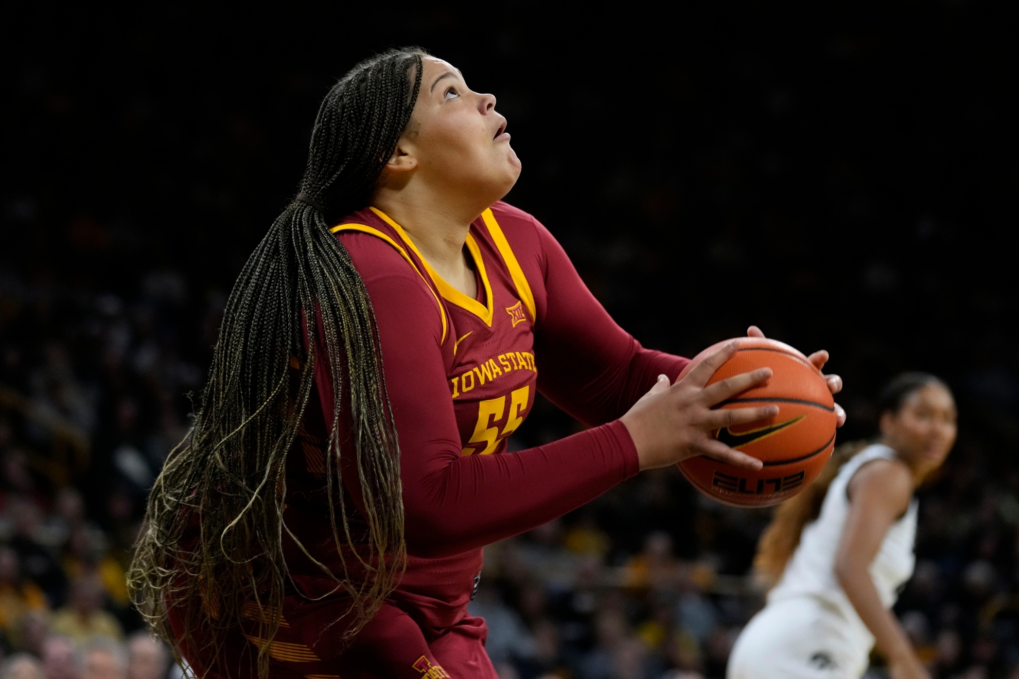 Crooks dominates as No. 10 Iowa State edges No. 11 Iowa in classic rivalry game