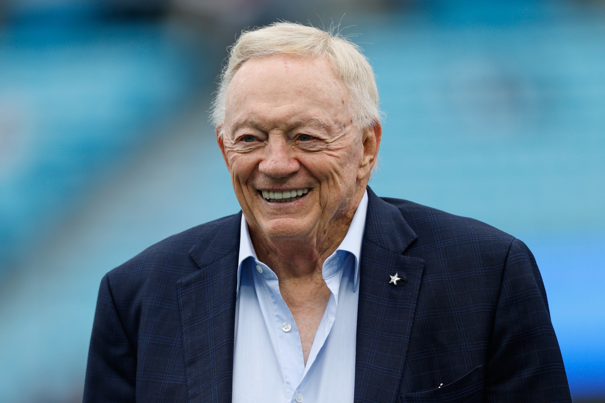 Jerry Jones hints at major shakeup if the Cowboys dont reach the playoffs
