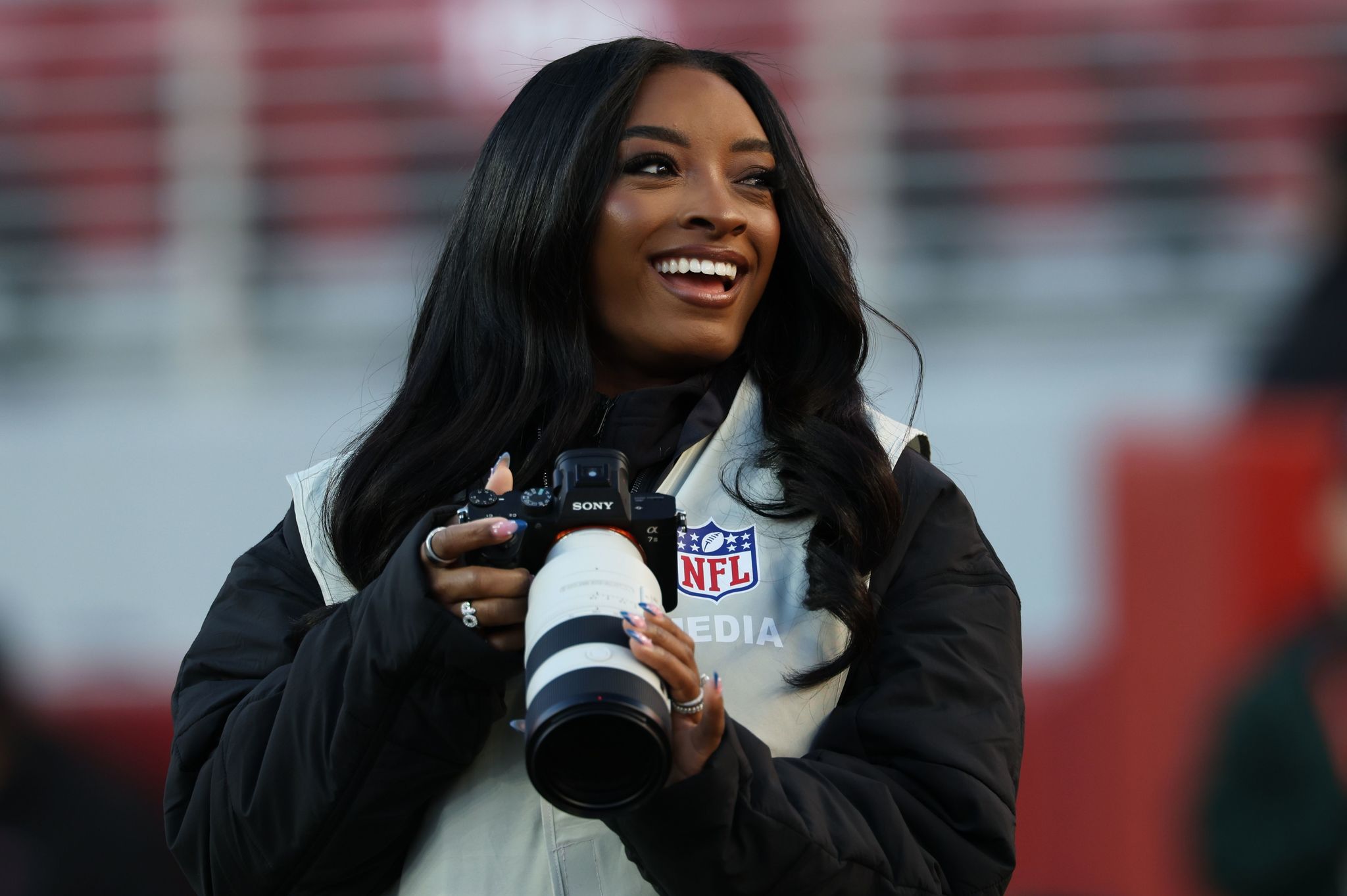 Simone Biles stuns everyone with a new side