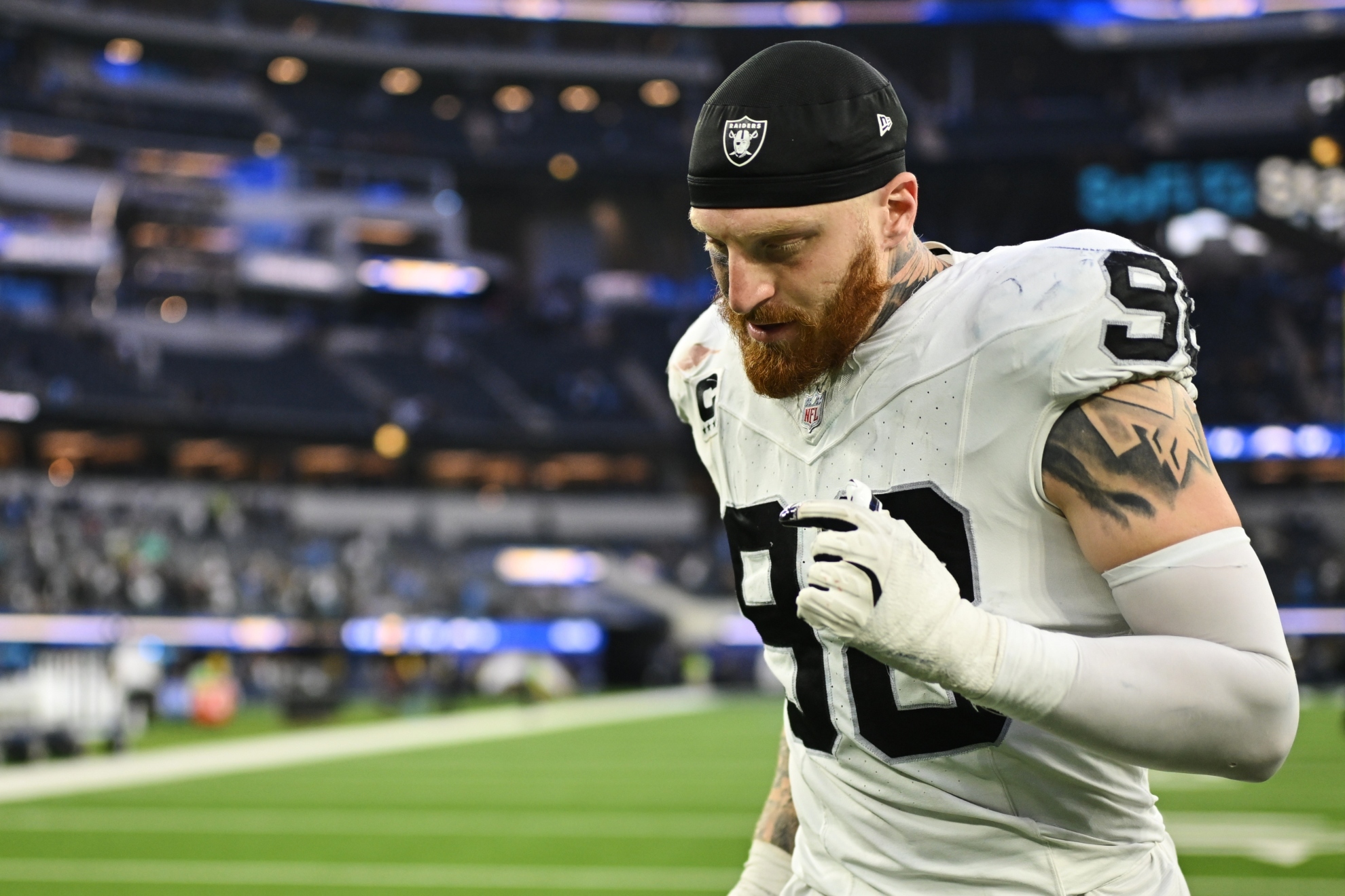 Maxx Crosbys silence fuels Raiders trade buzz heading into 2025