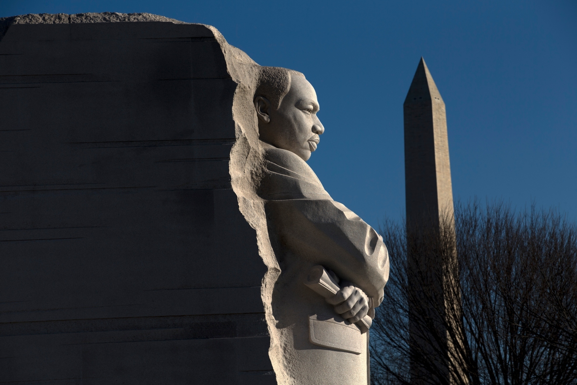 Whats open and closed on MLK Day 2026? Banks, mail, stores, stock market and more