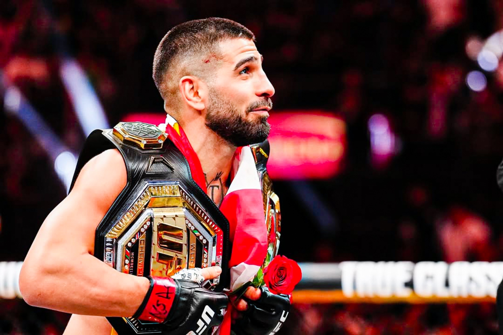 Ilia Topuria, doble campe�n de la UFC.