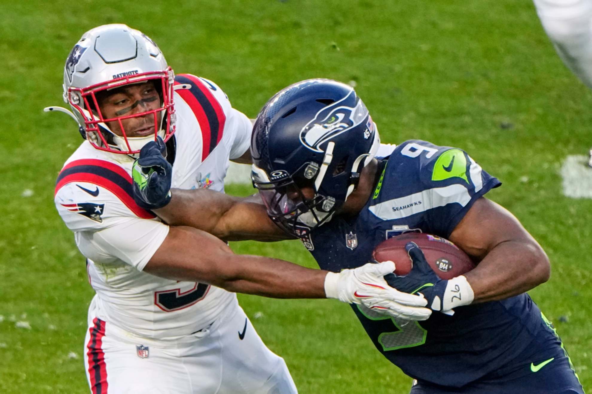 Walker joins elite MVP company after leading Seahawks past Patriots.