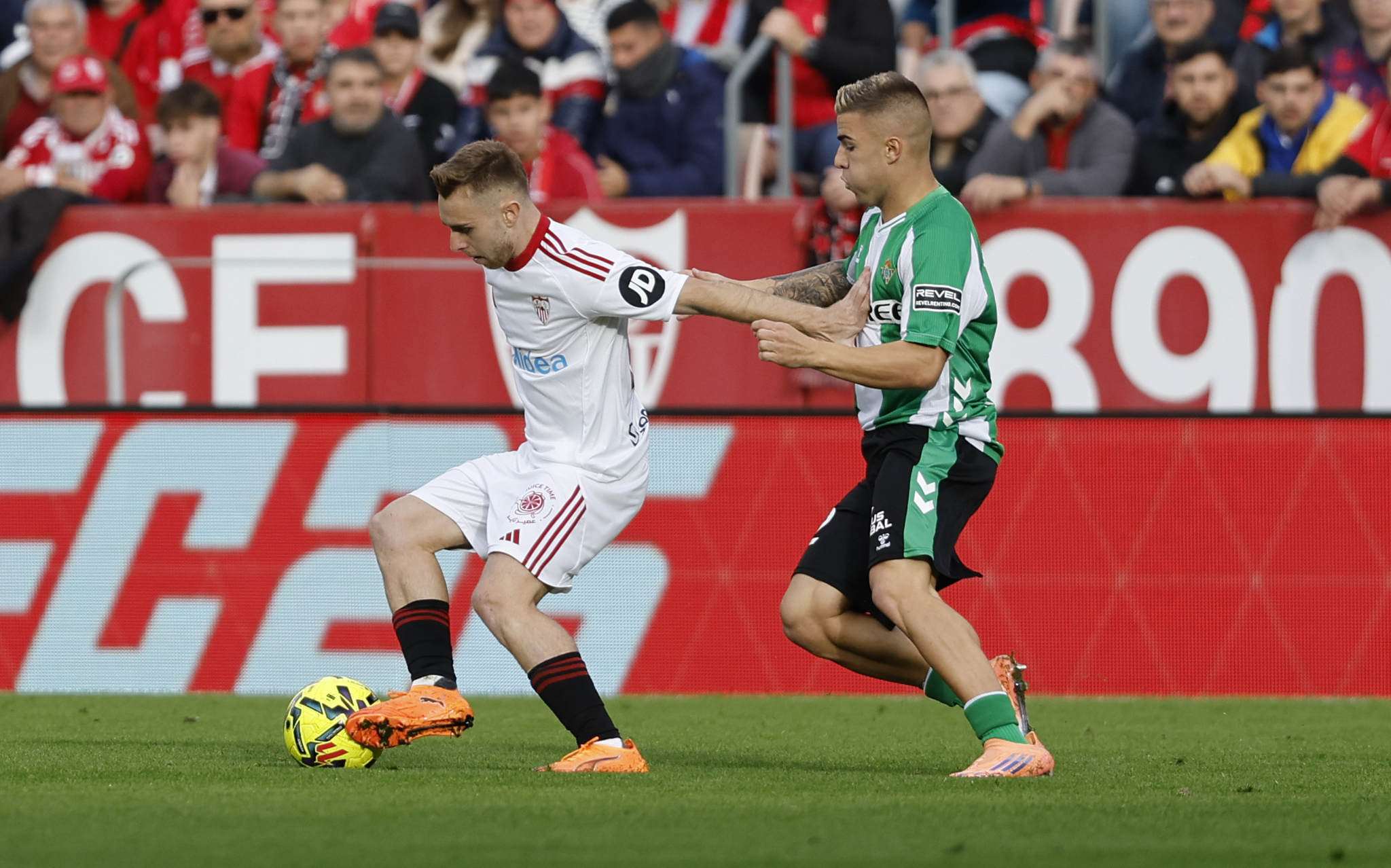 Los cinco apercibidos del Sevilla con el derbi en el horizonte