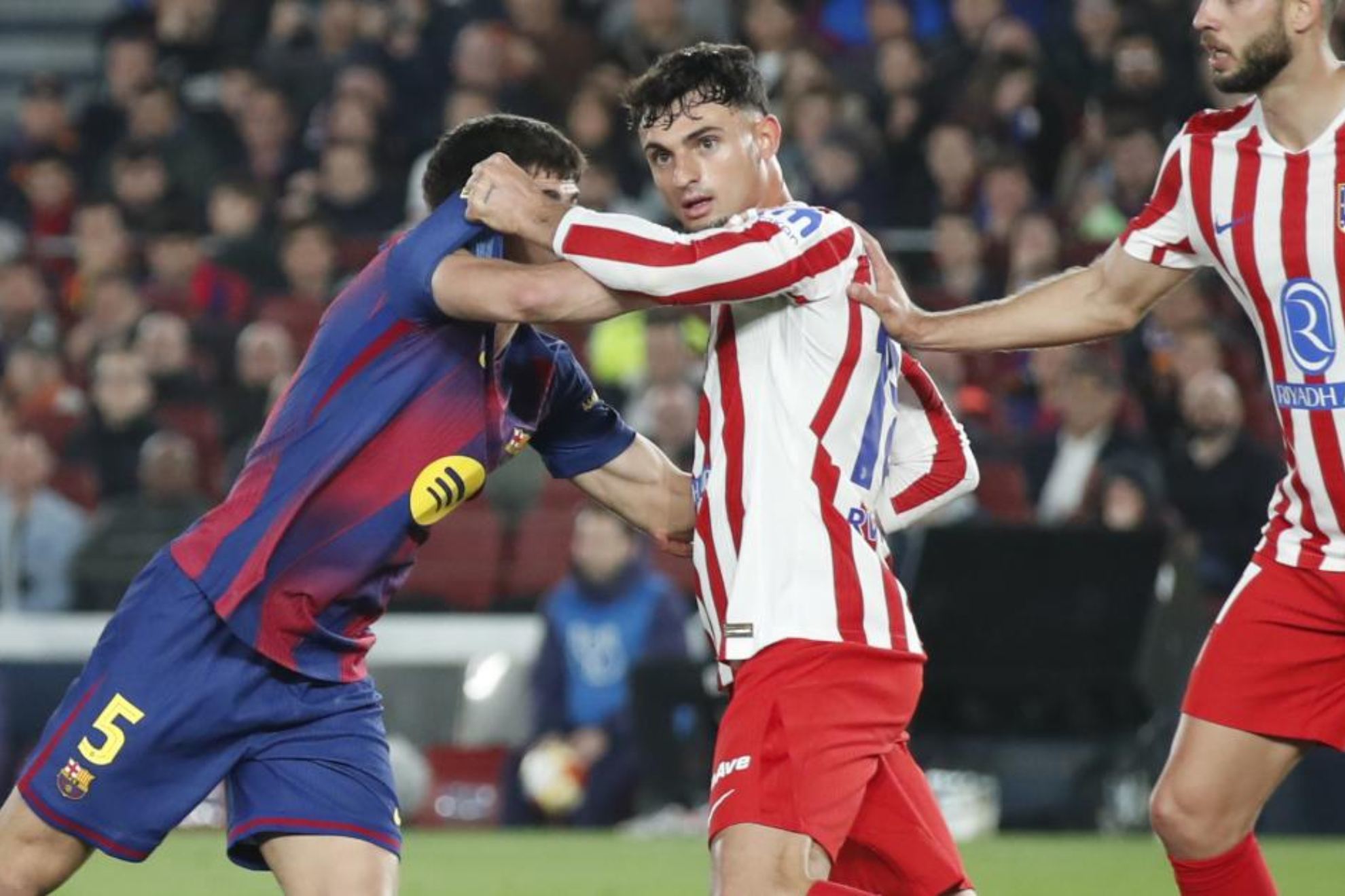 Pubill, ante el Bar�a