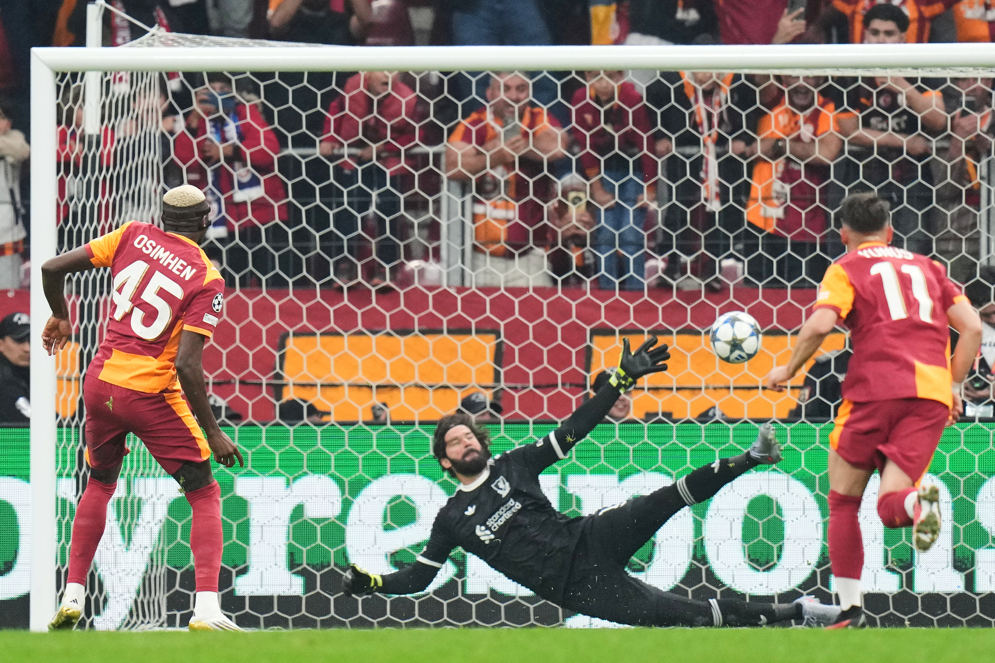 Galatasaray - Liverpool en directo | Octavos de la Champions hoy en vivo