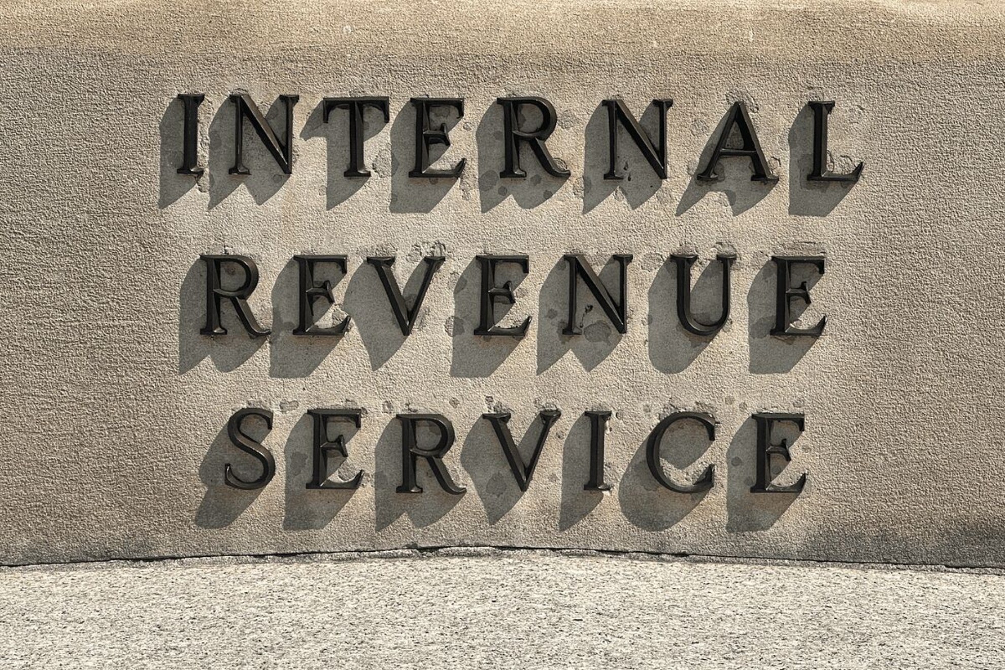 IRS offers up to $2,000 per child: Who can claim this tax credit?