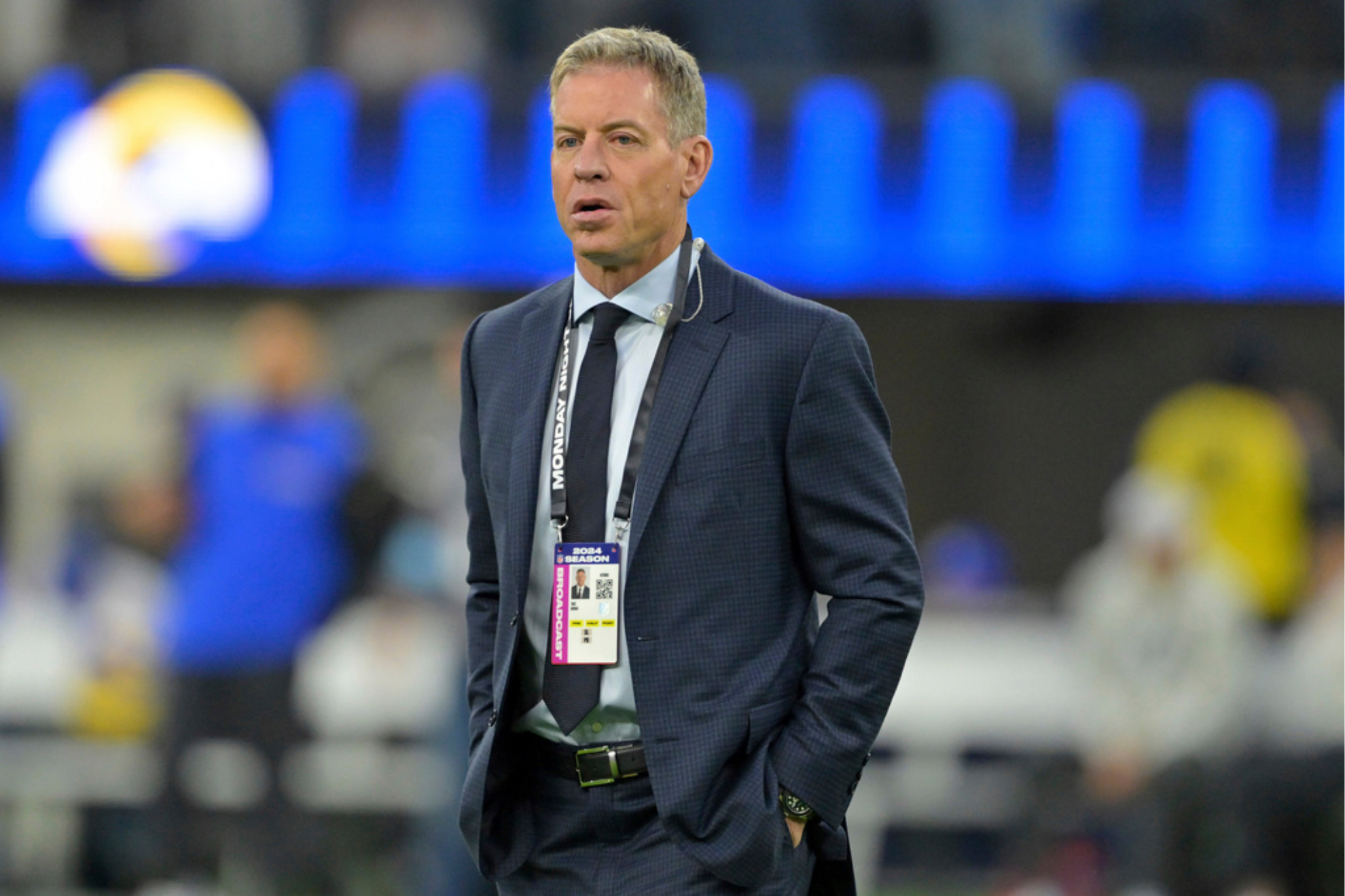 Troy Aikman prior to an NFL football game