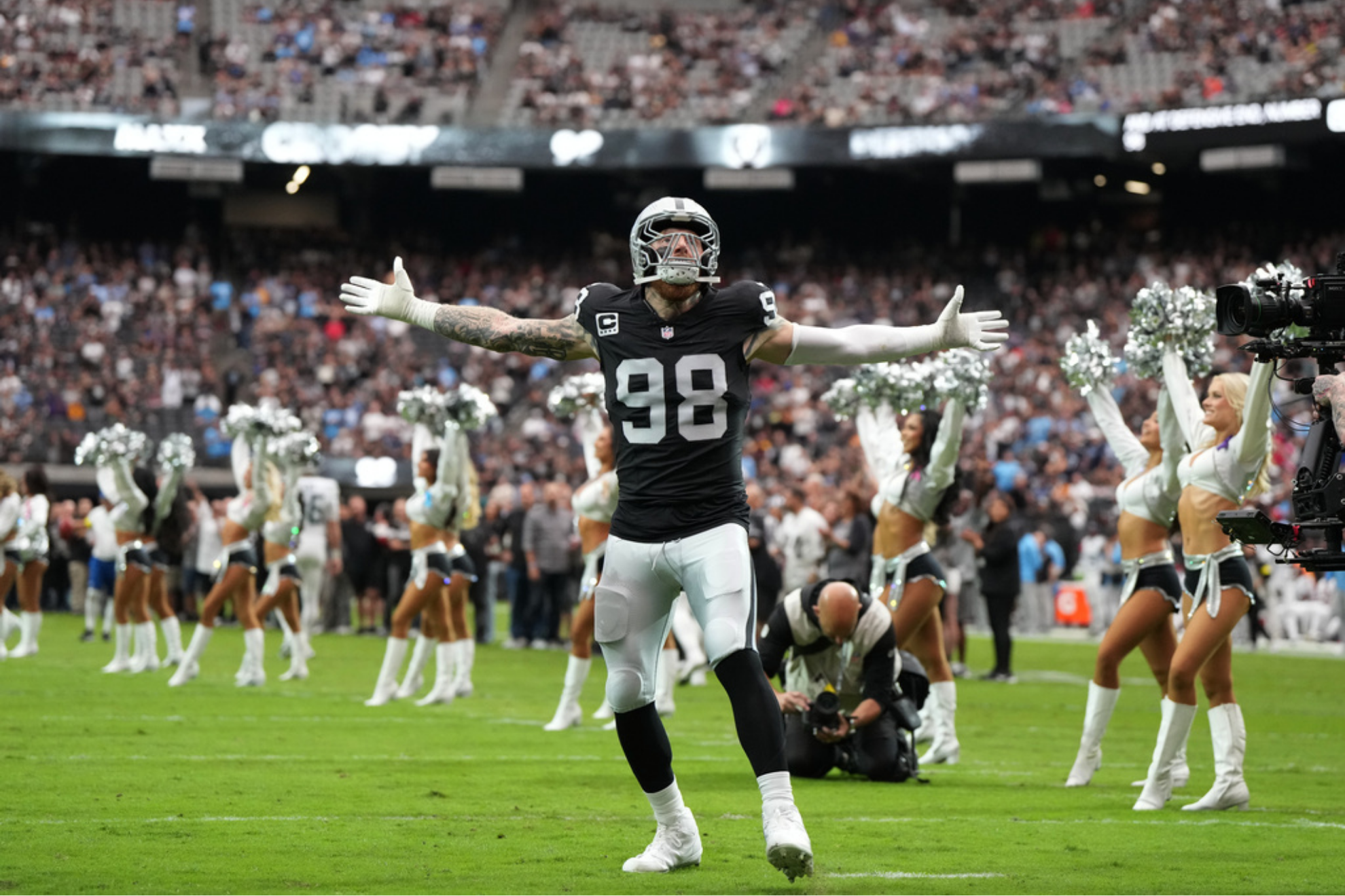 Las Vegas Raiders defensive end Maxx Crosby