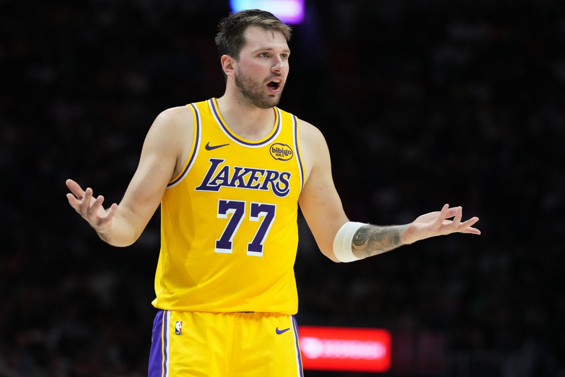Luka Doncic manages to put his personal problems behind him and gets emotional after the entire Kaseya Center awards him the MVP title