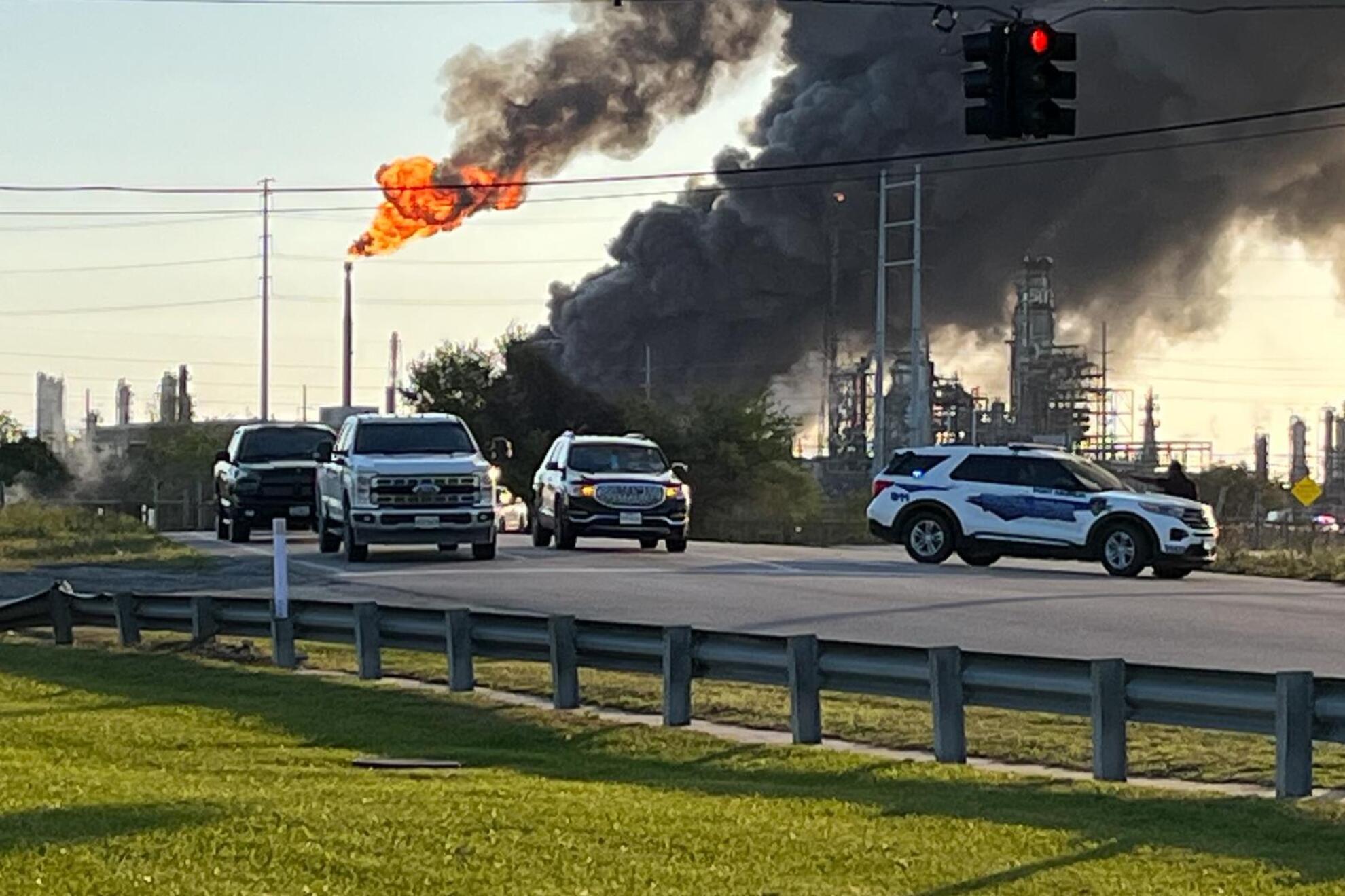 What caused the Valero oil refinery explosion in Port Arthur, Texas?