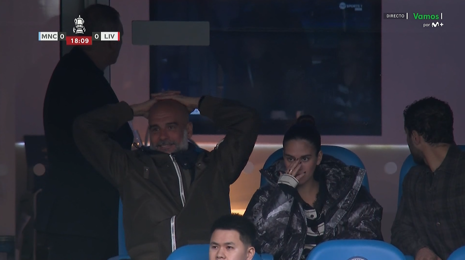 Guardiola se queja desde la grada del no penalti para el City