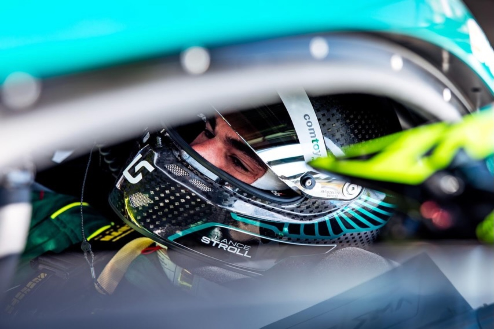 Estreno lleno de sanciones para Stroll con un GT