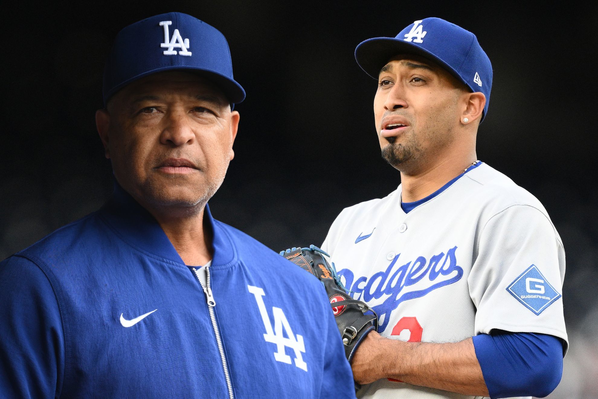Edwin Díaz sparks concern for Dodgers after reporting issue to Dave Roberts