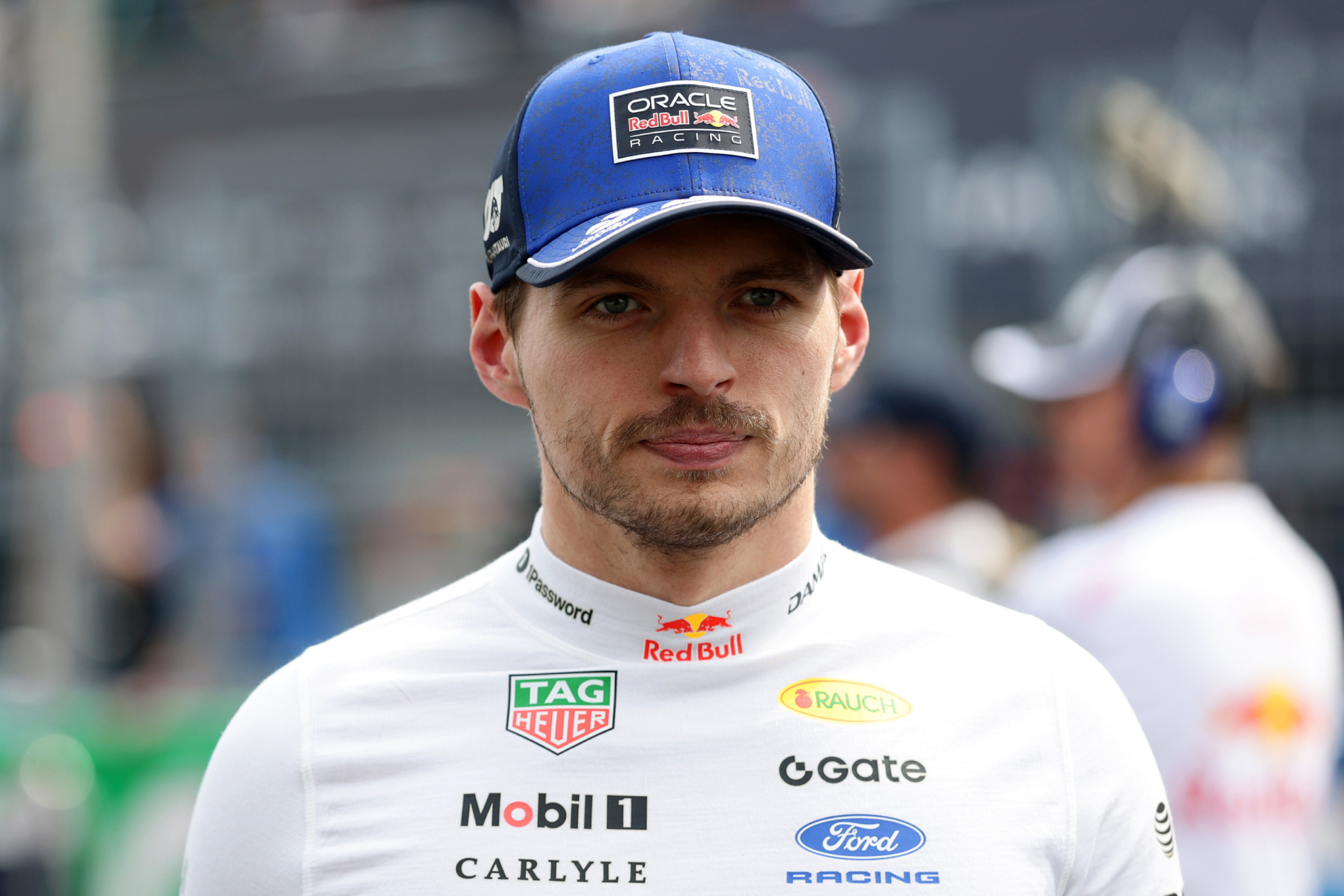 Verstappen da marcha atrás: "Quiero dejar una F1 decente... incluso si me retiro en unos años"