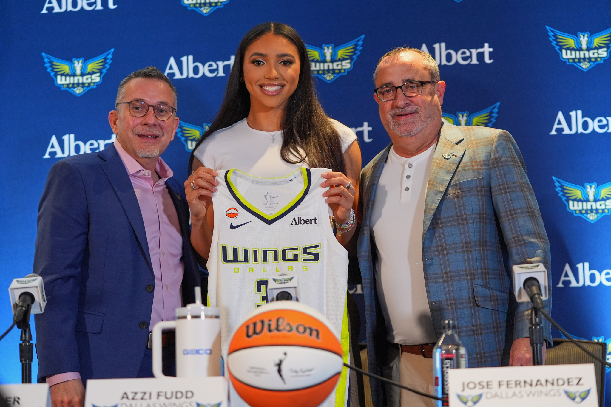 Fudd on her Dallas Wings unveiling.