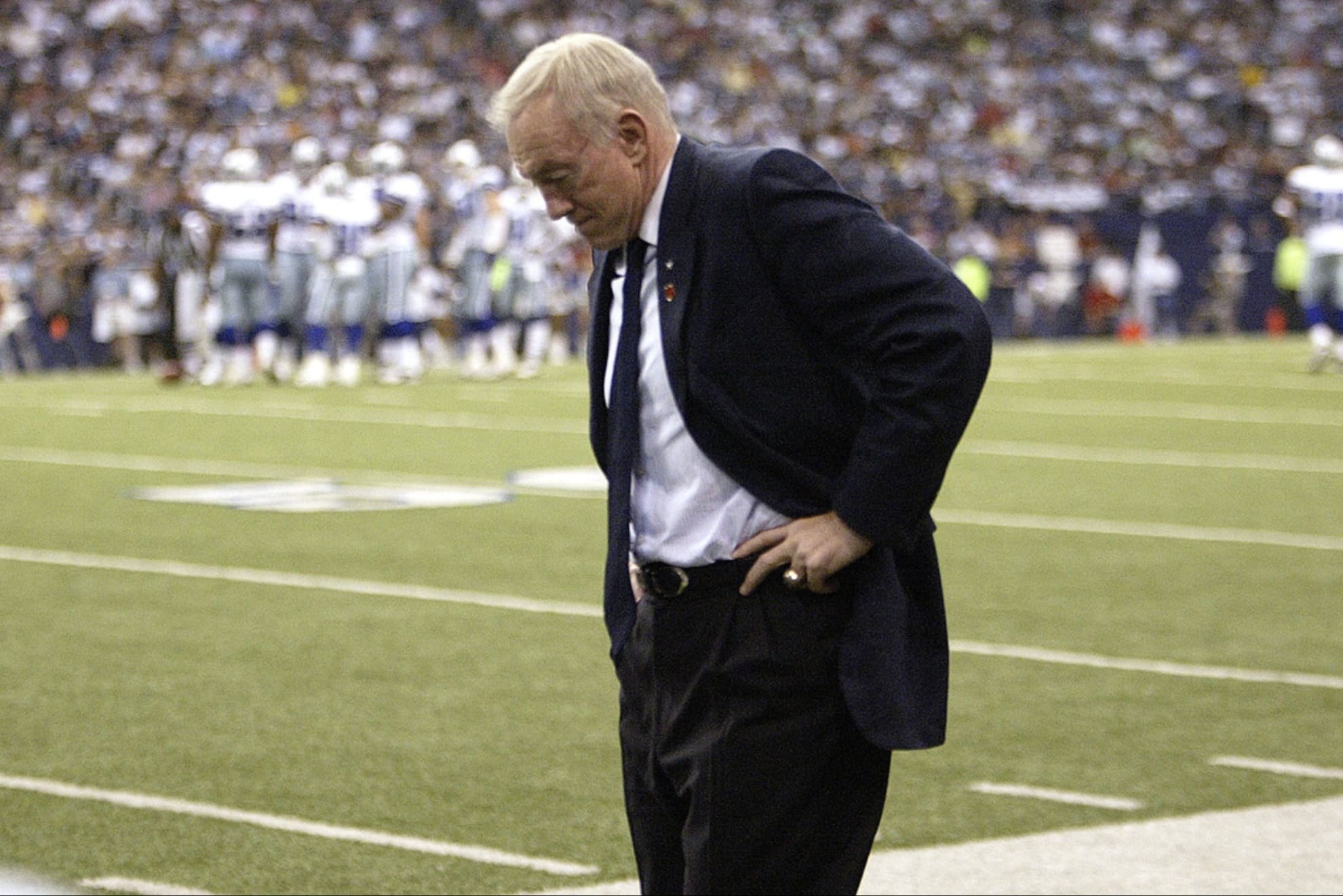 Will Jerry Jones finally break the Super Bowl drought? Key Draft decisions ahead