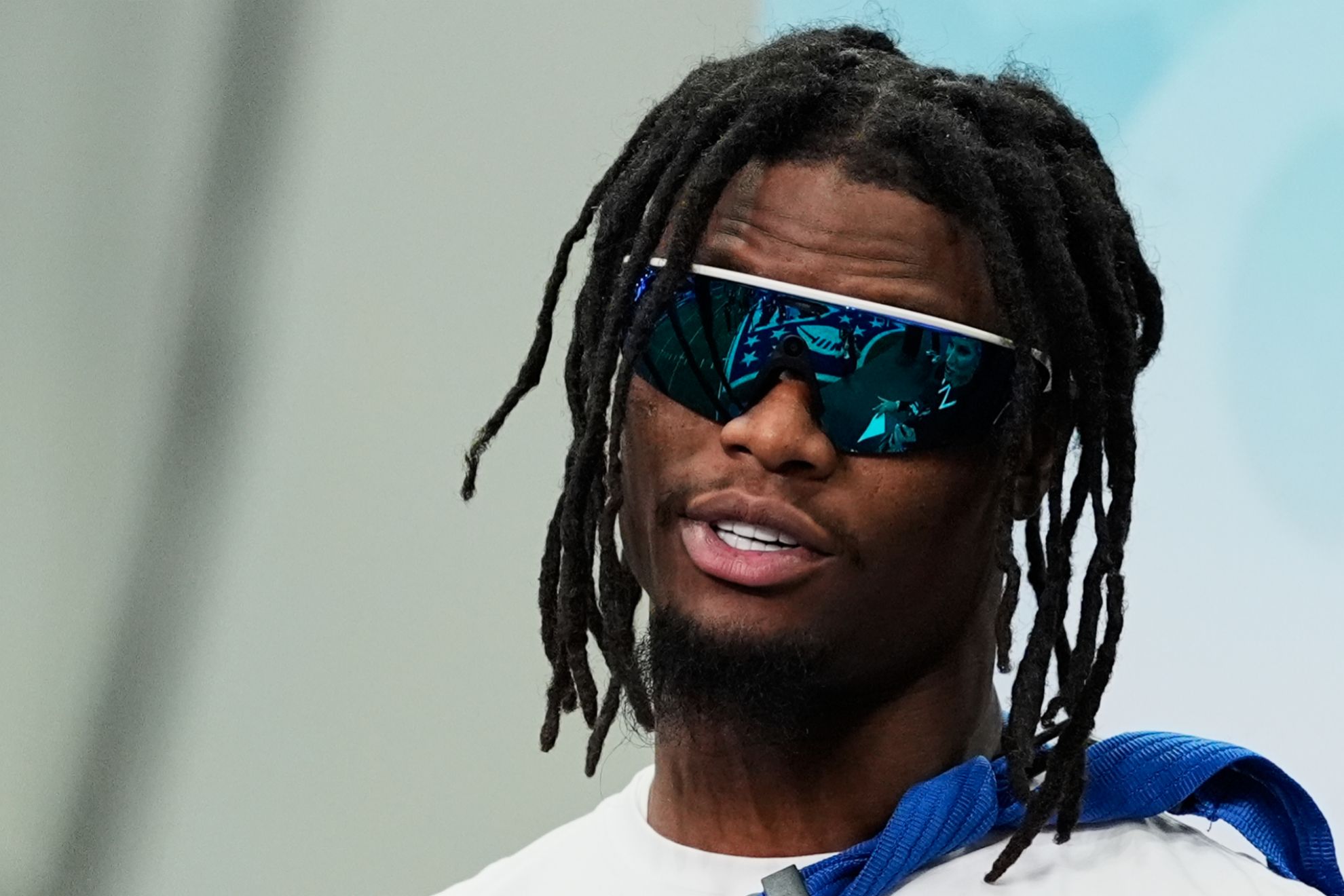 Tom Brady could be in talks with Jerry Jones about a trade that would shake up the NFL: Pickens to the Raiders?